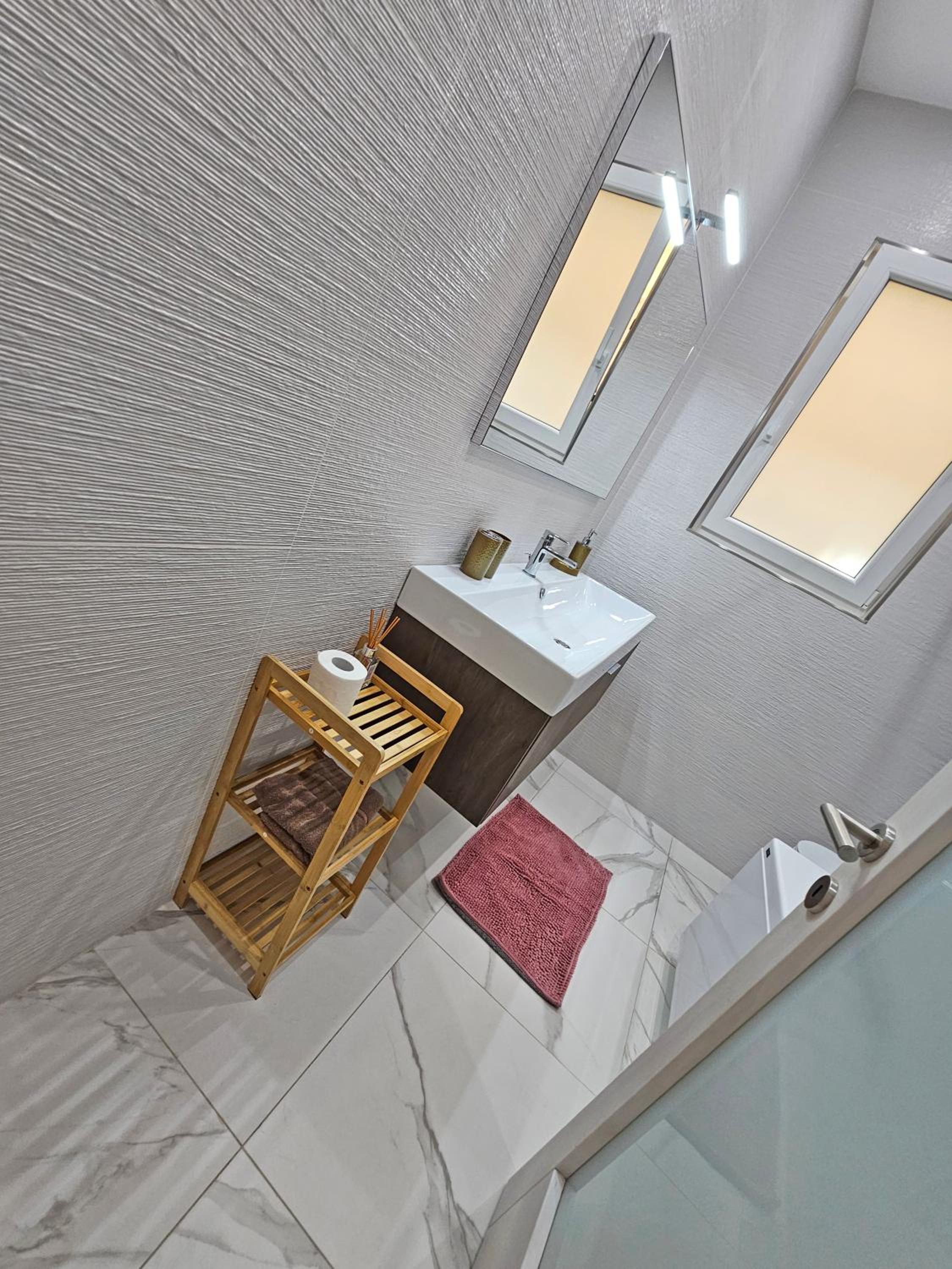 Studio Apartment photo 2
