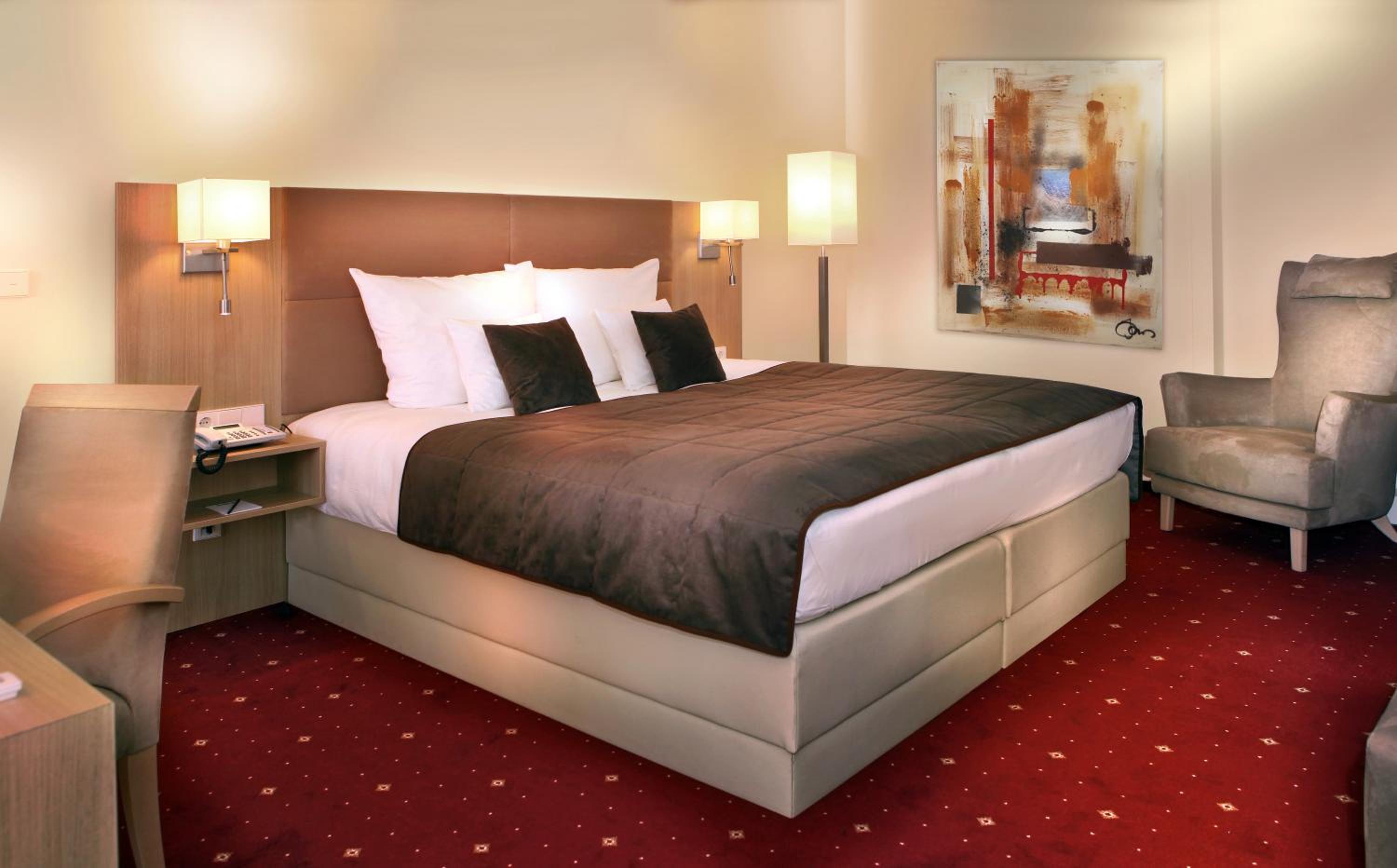 Business Double Room - Photo 4