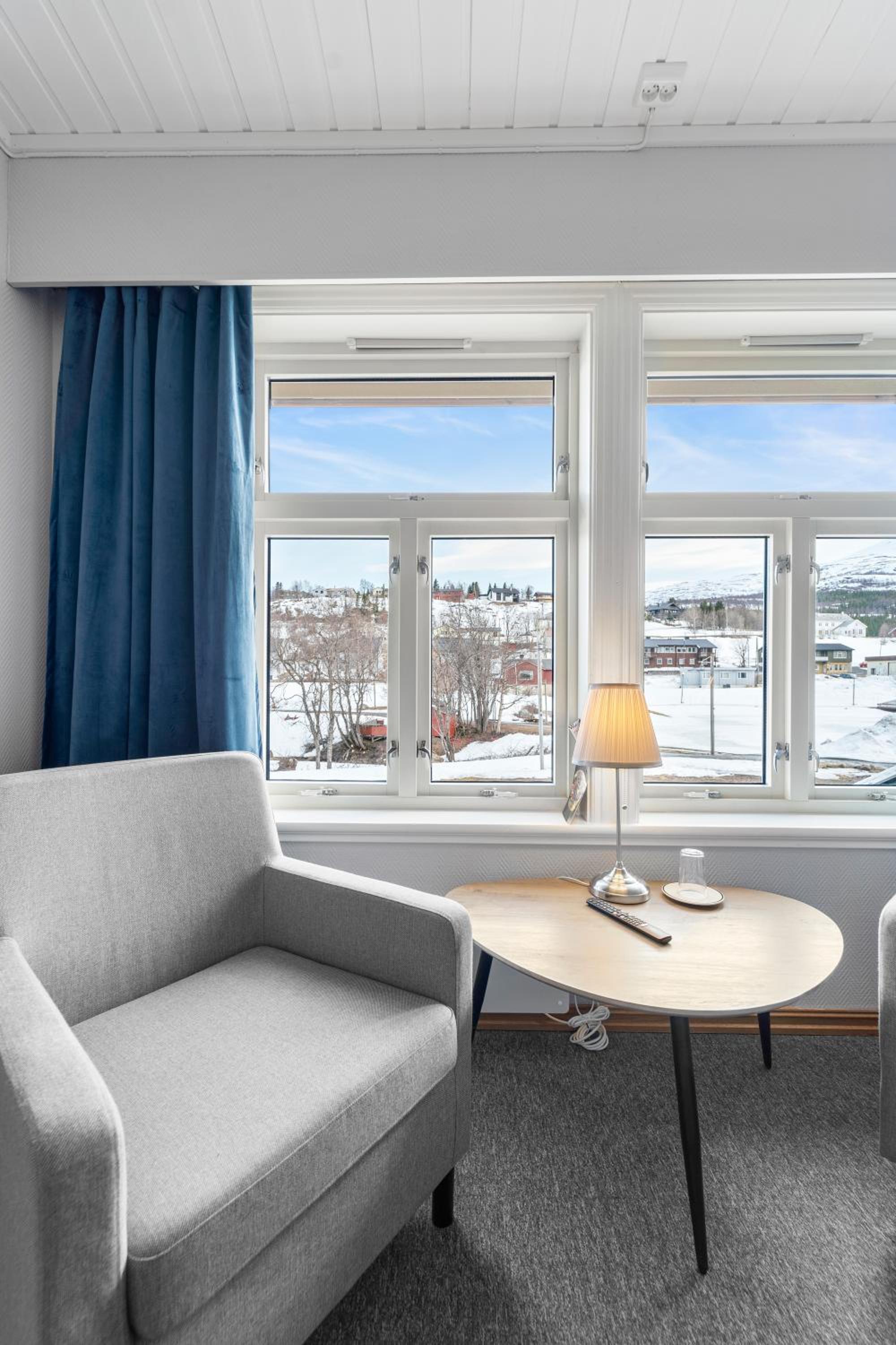 Standard Double Room with Mountain View photo 3