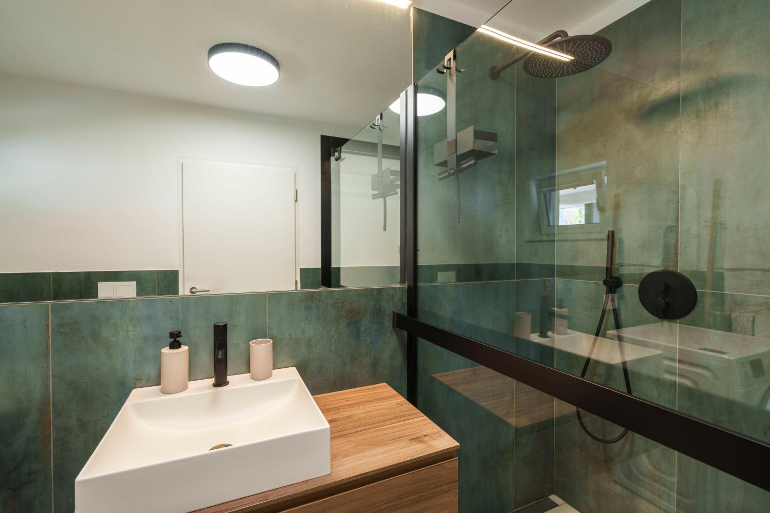 One-Bedroom Apartment with Spa Bath photo 2