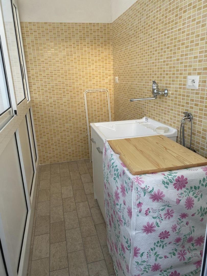 One-Bedroom House photo 2