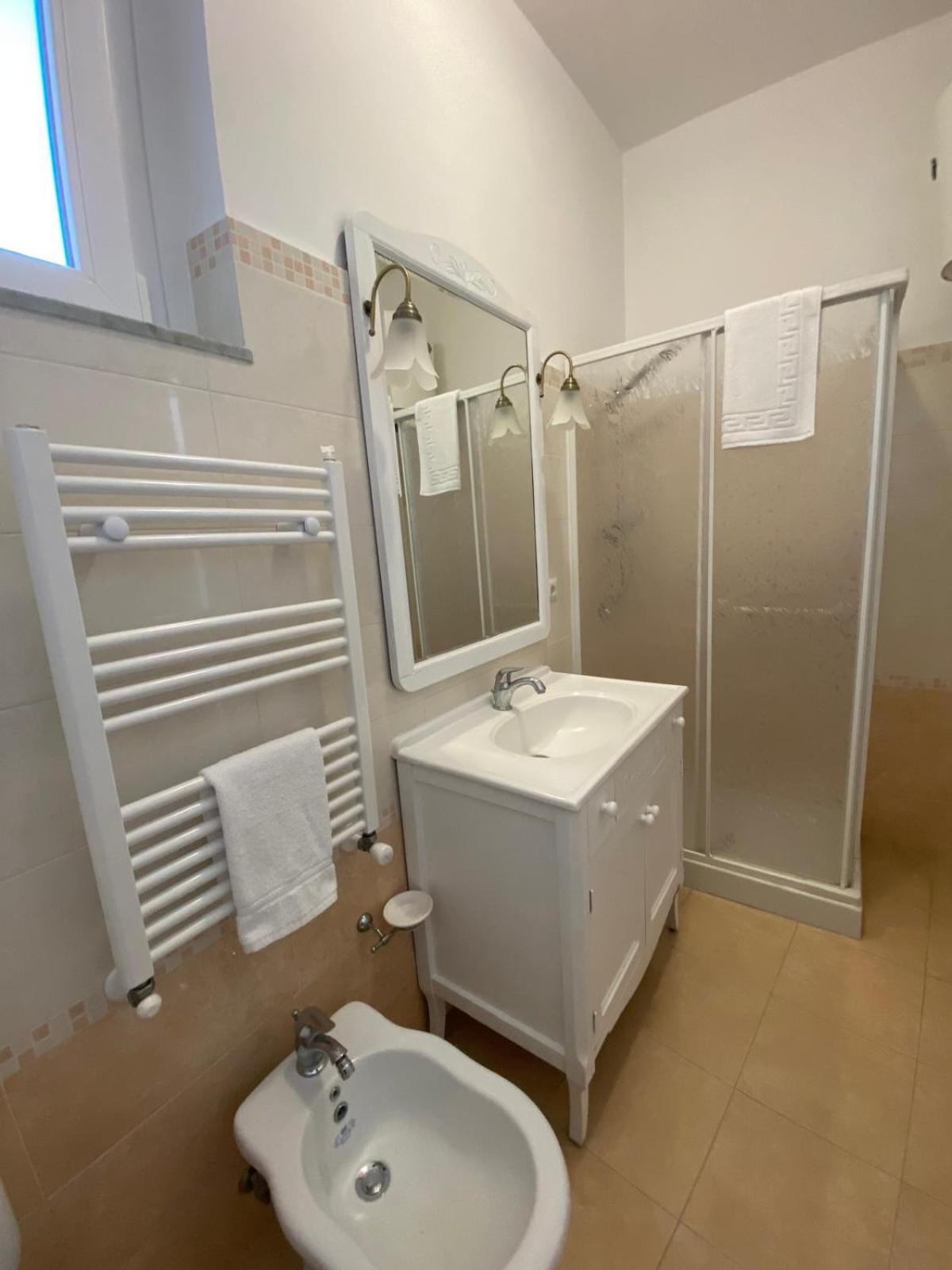 One-Bedroom House photo 3