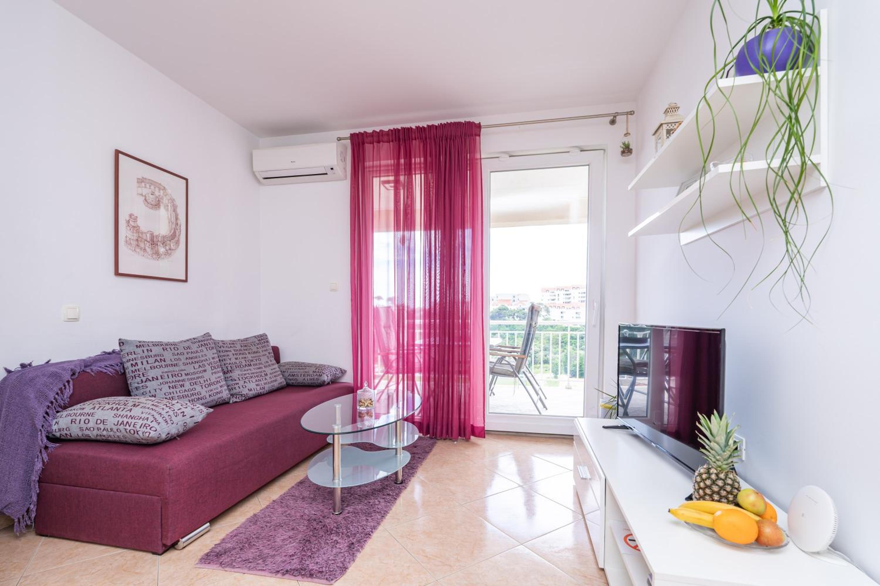 Superior One-Bedroom Apartment with Terrace