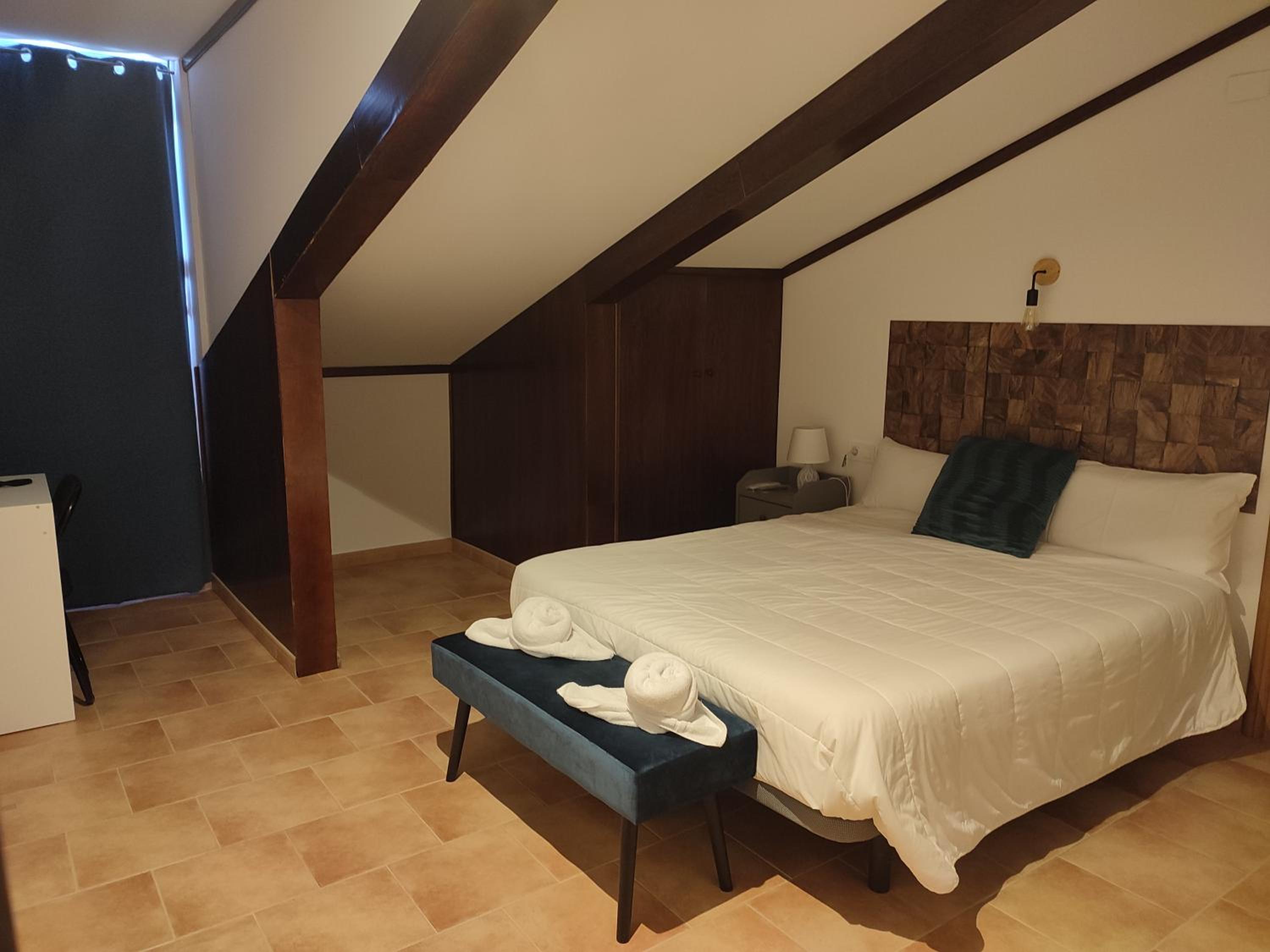 Habitación Doble Estándar o con Dos Camas Individuales.