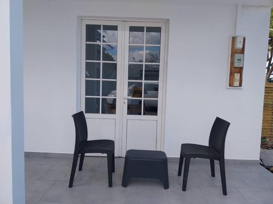 One-Bedroom House photo 2