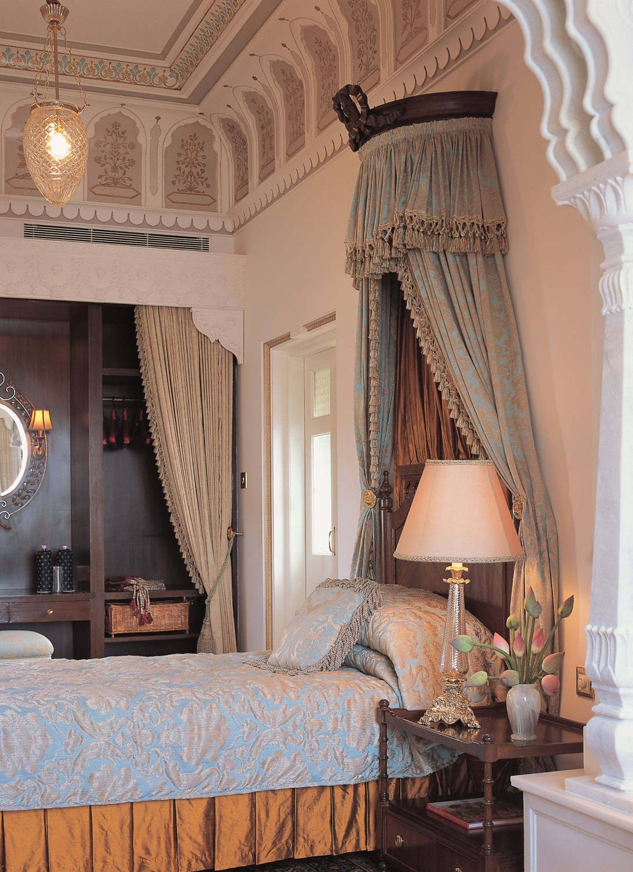 Royal Suite with Lake View - Photo 1