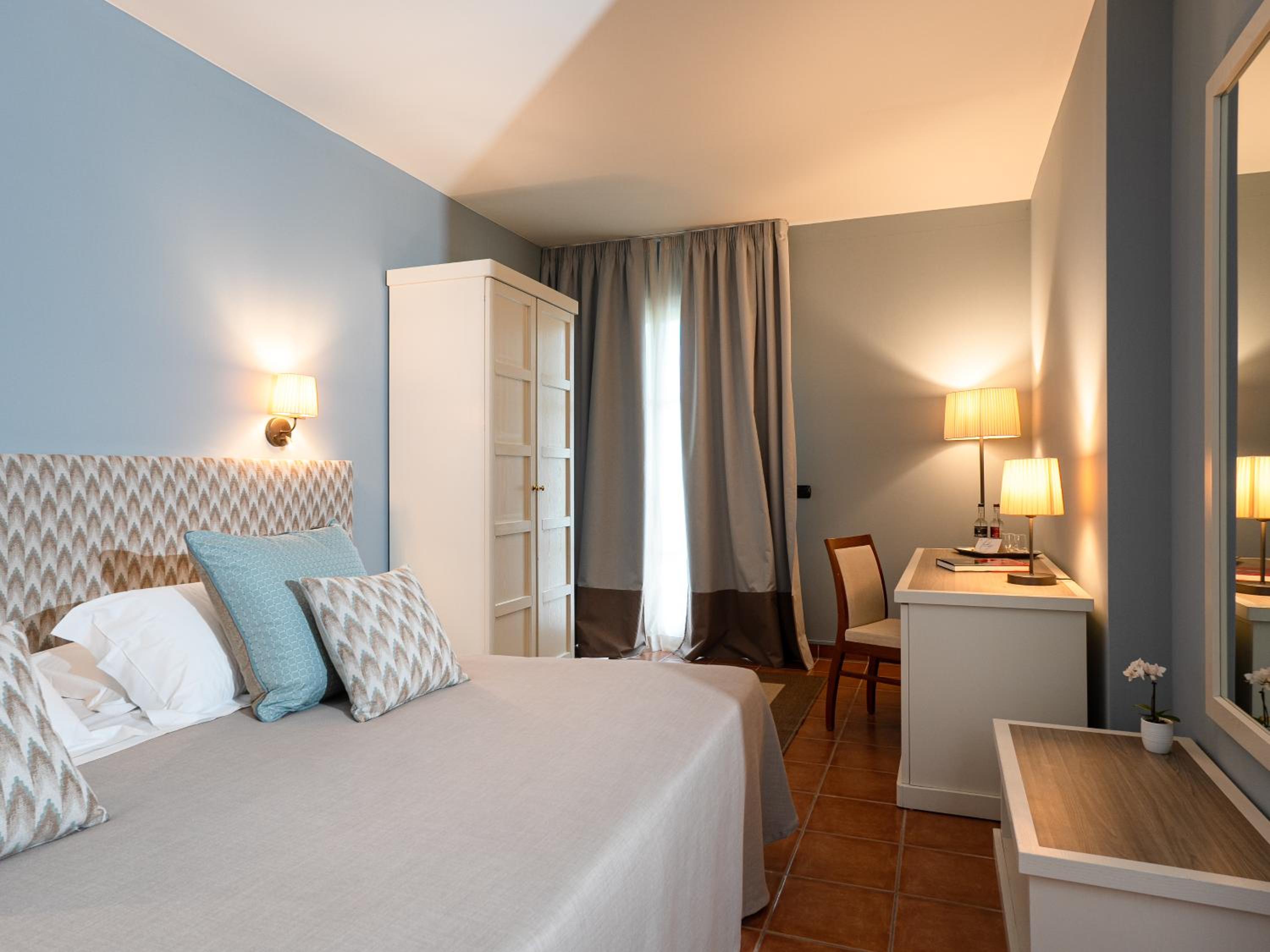 Double or Twin Room with View