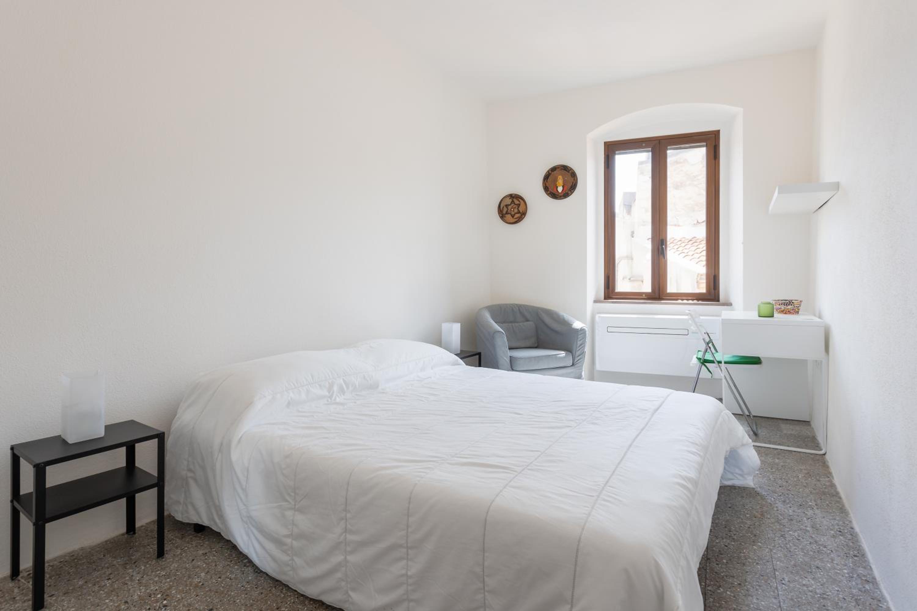 Two-Bedroom Apartment With Terrace photo 3