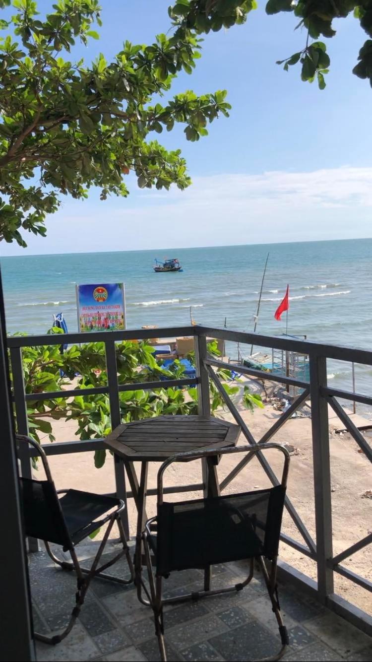 Deluxe Triple Room with Sea View photo 3