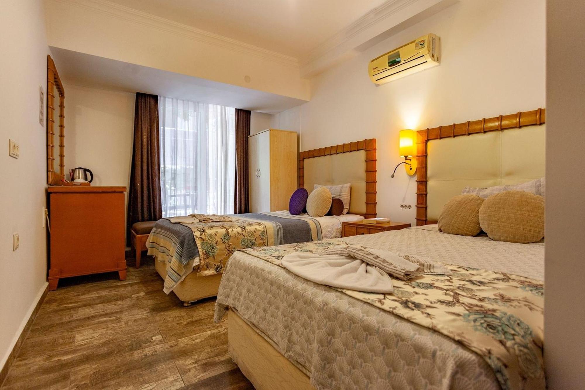 Standard Twin Room photo 1