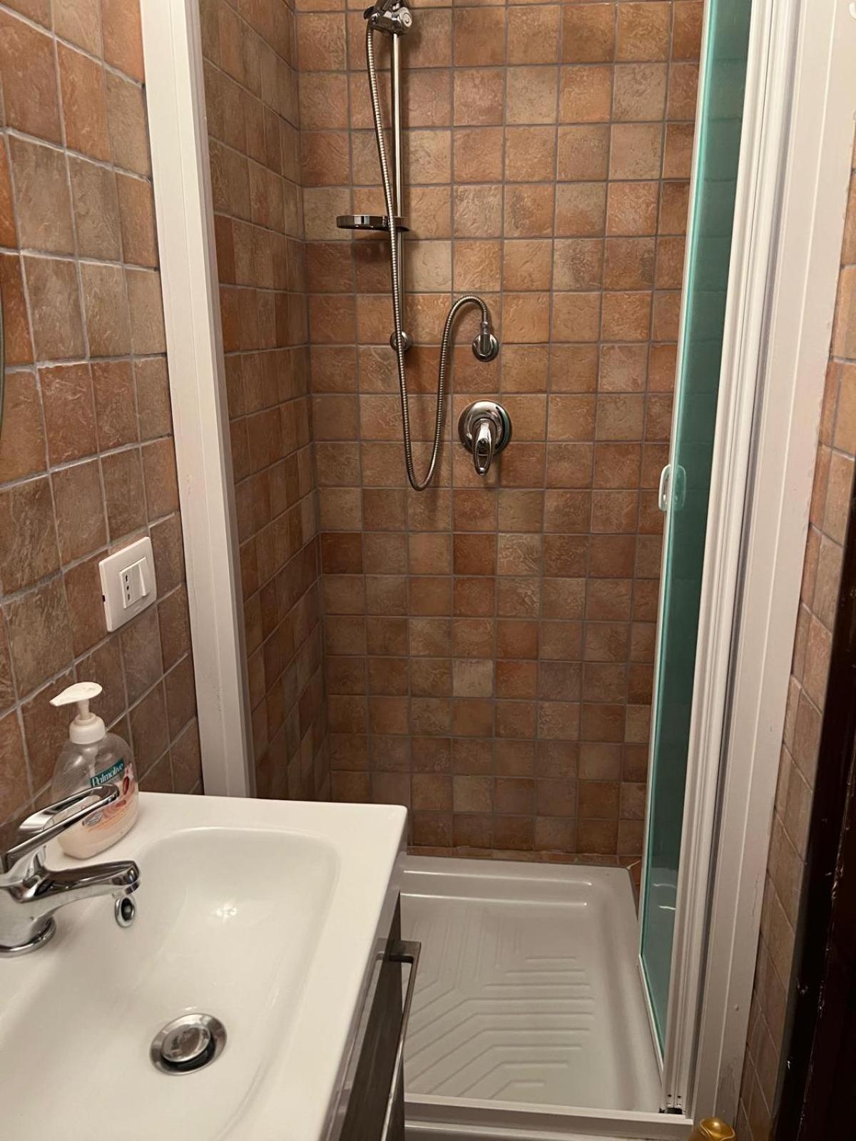 One-Bedroom House photo 3