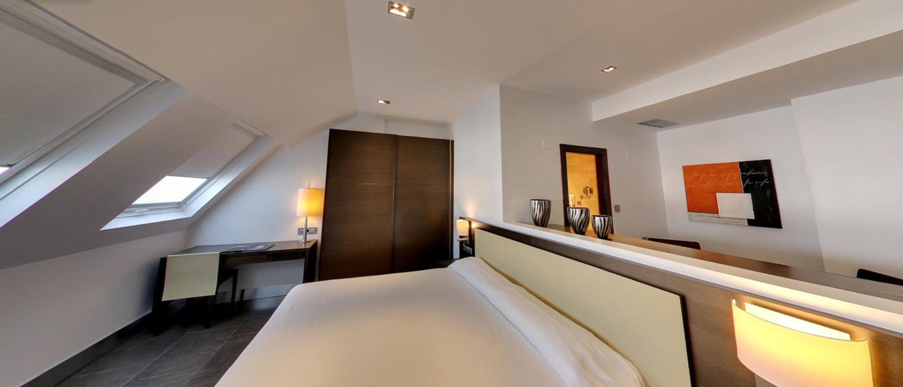 Junior Suite - Photo 1