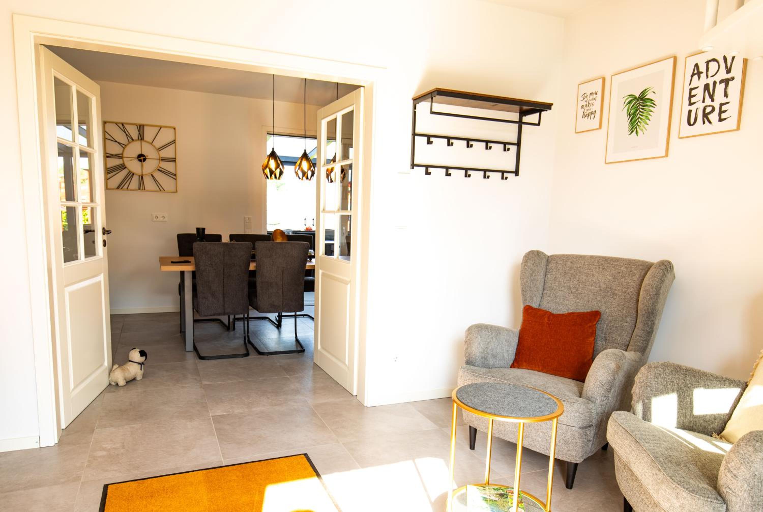 Four-Bedroom House photo 1
