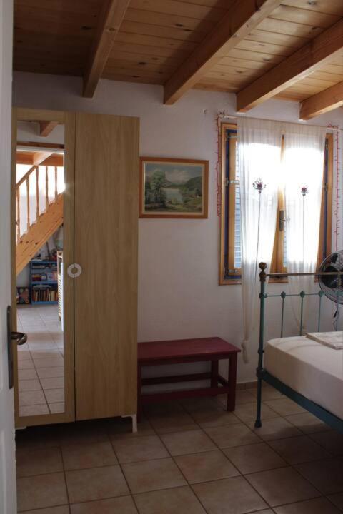 Three-Bedroom Apartment photo 1