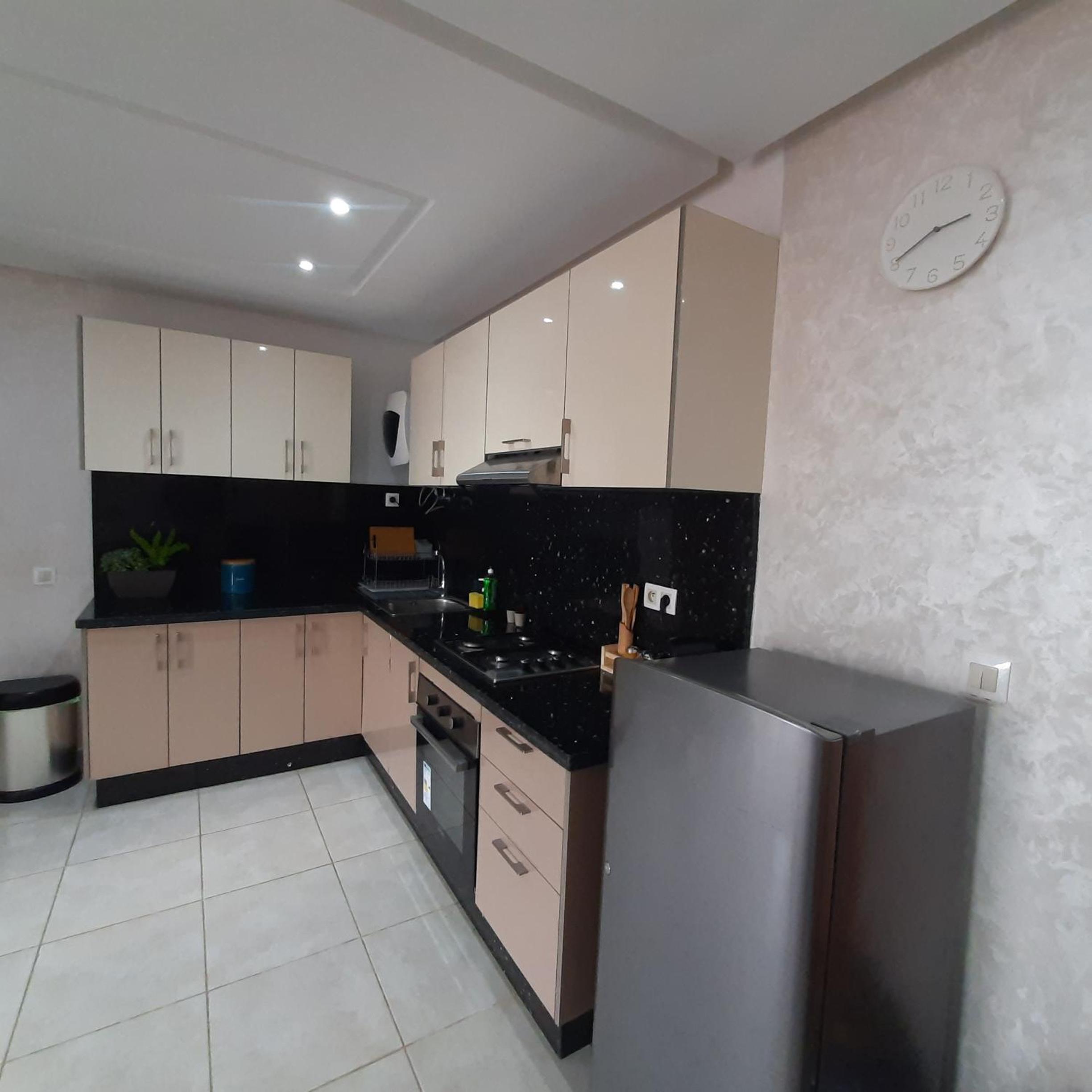 One-Bedroom Apartment - Photo 22