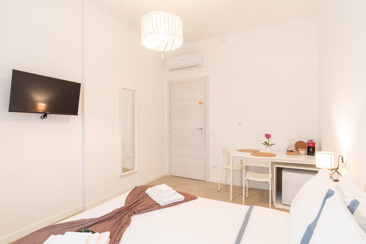 Double Room with Private Bathroom photo 1