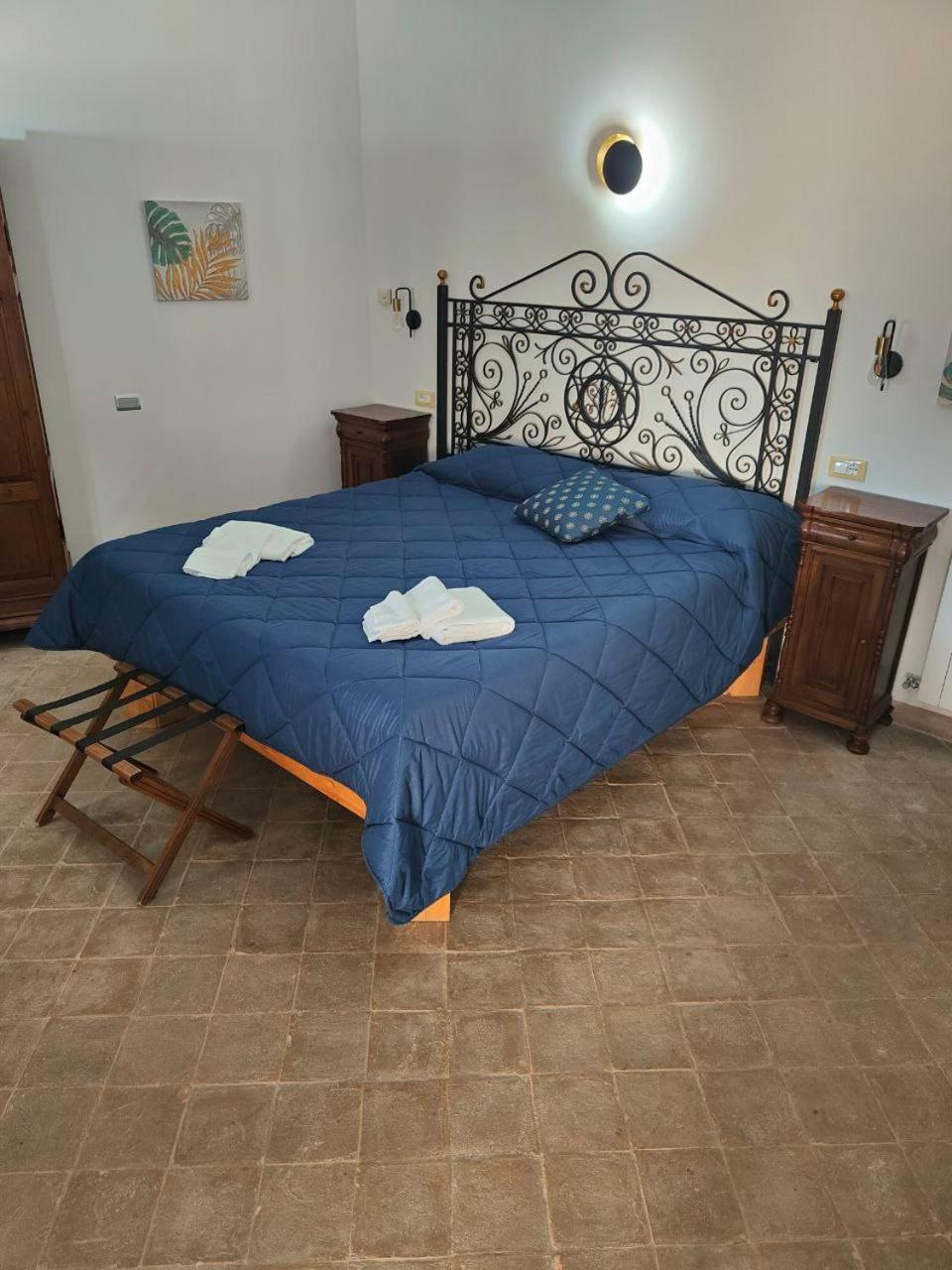 Deluxe Room - Photo 1