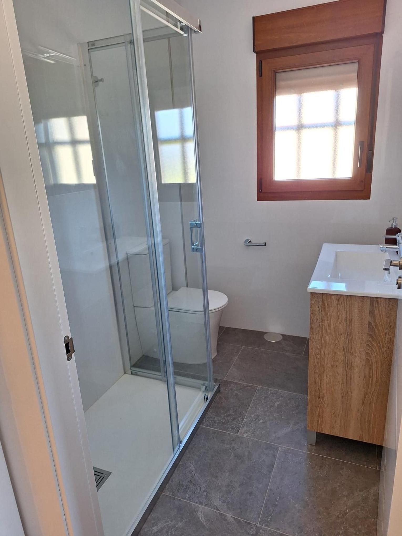 Double Room with Private Bathroom photo 3