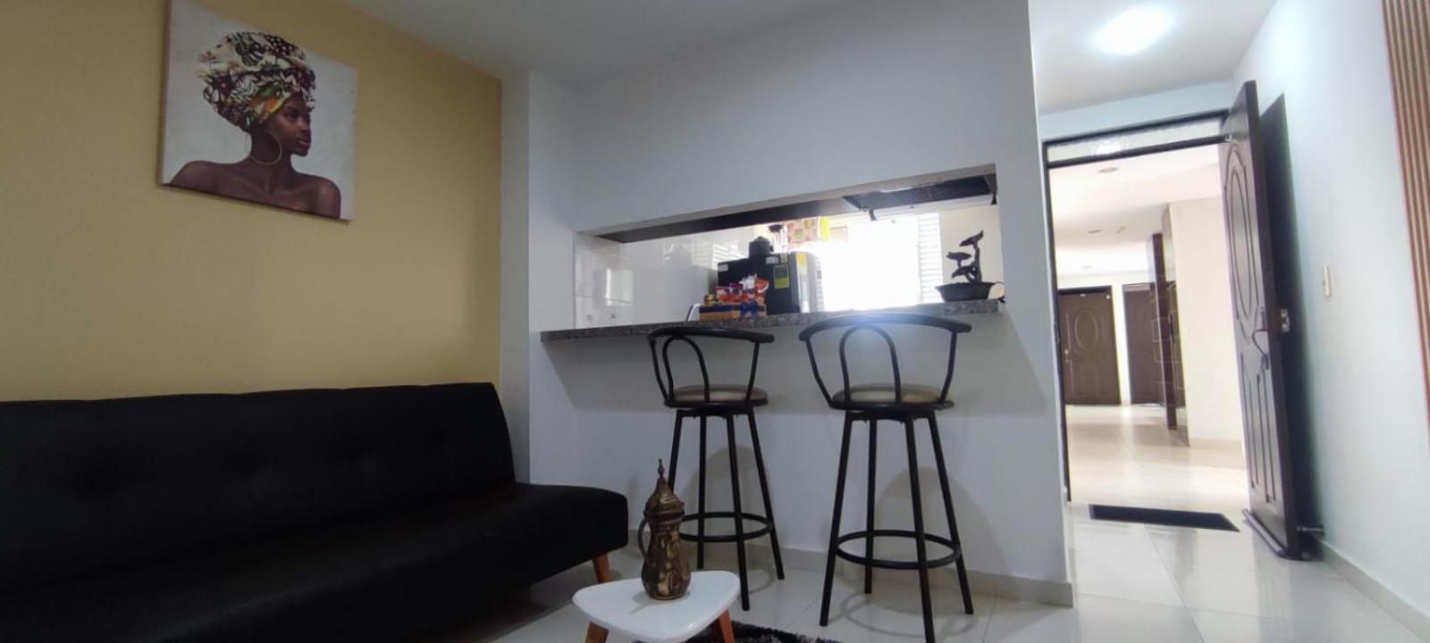 One-Bedroom Apartment photo 2