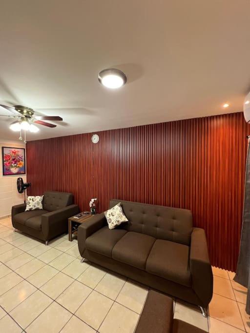Four-Bedroom House photo 1