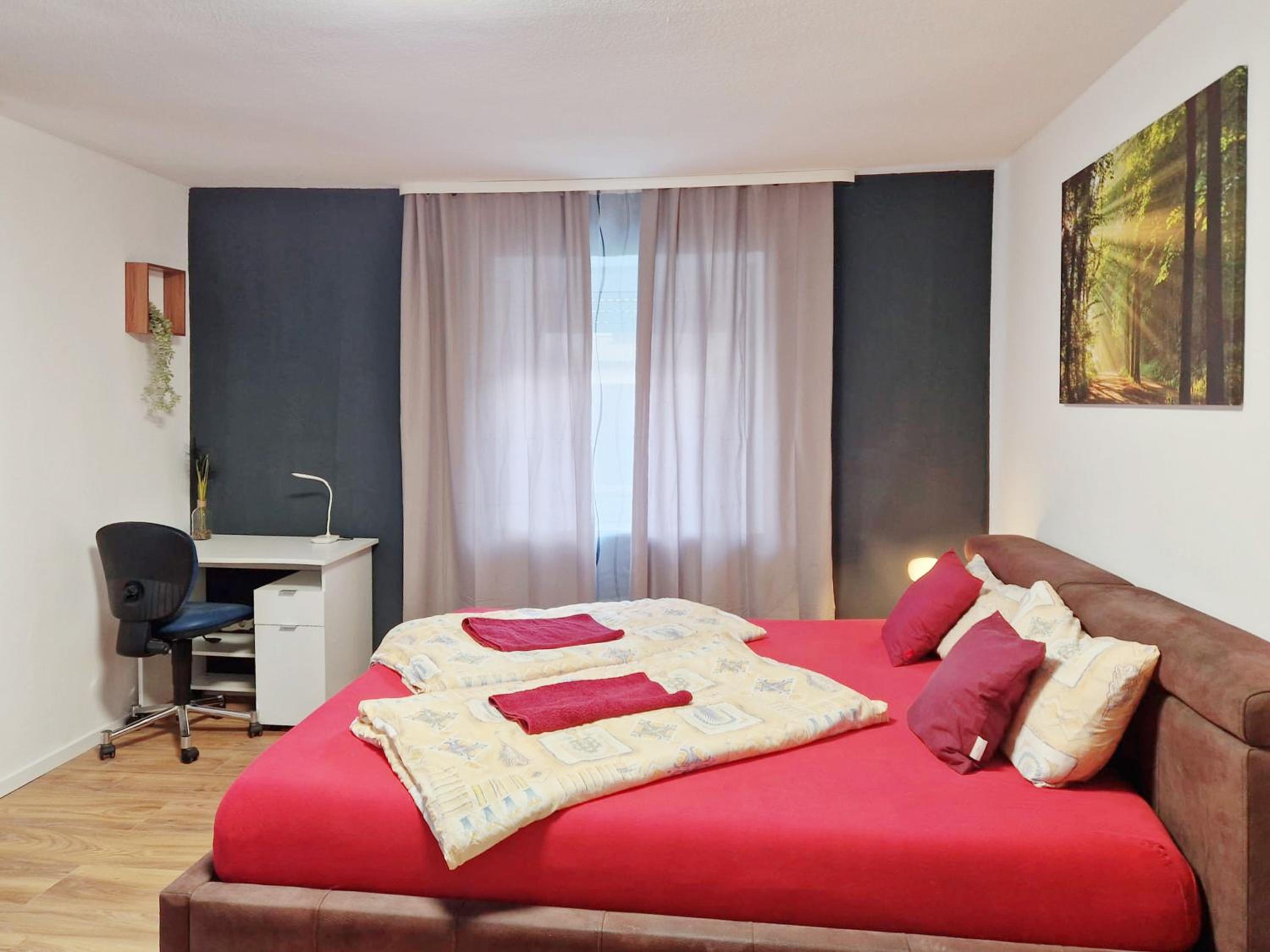Three-Bedroom Apartment photo 1