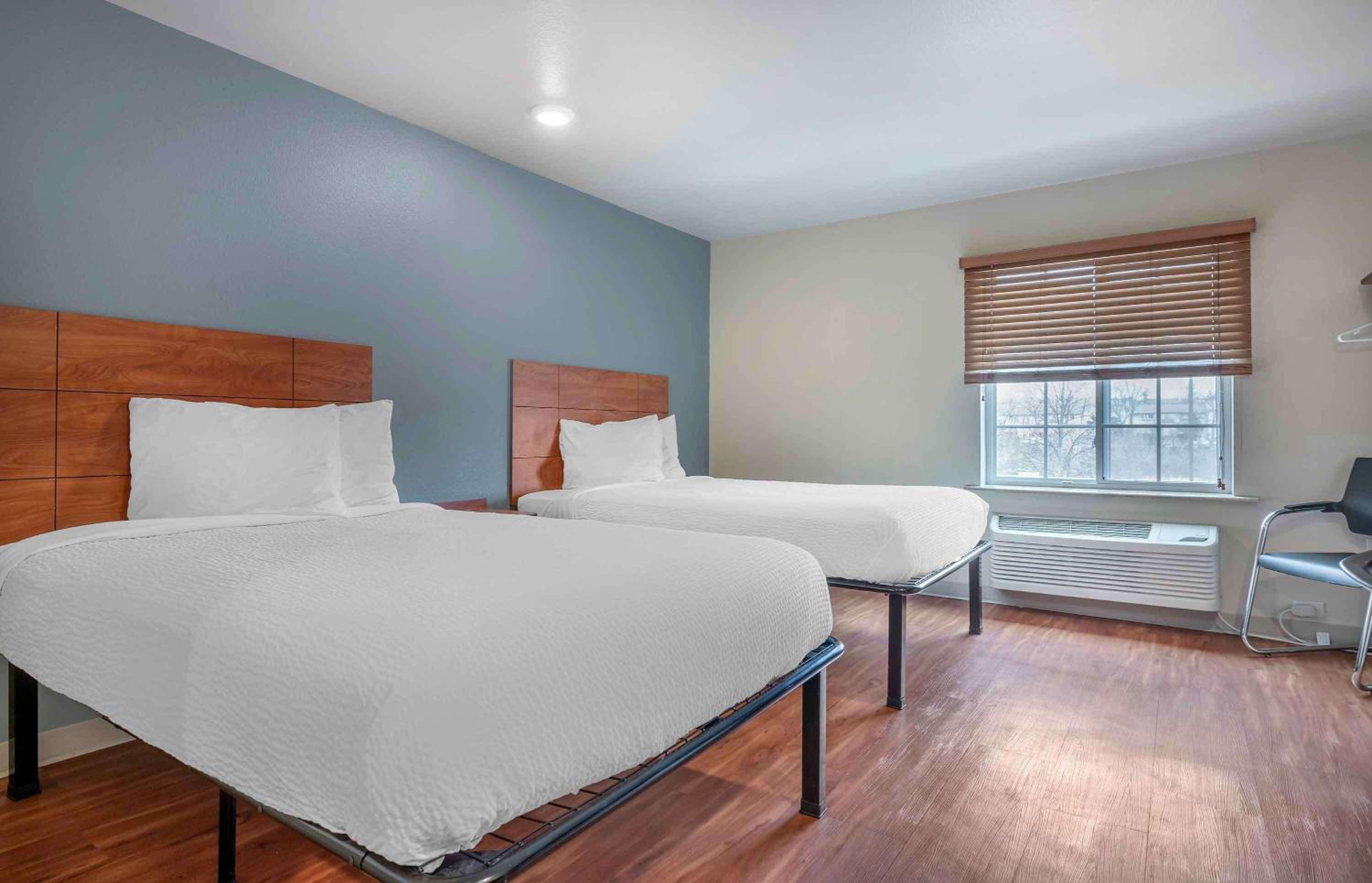 Double Room with Two Double Beds - Non-Smoking photo 1