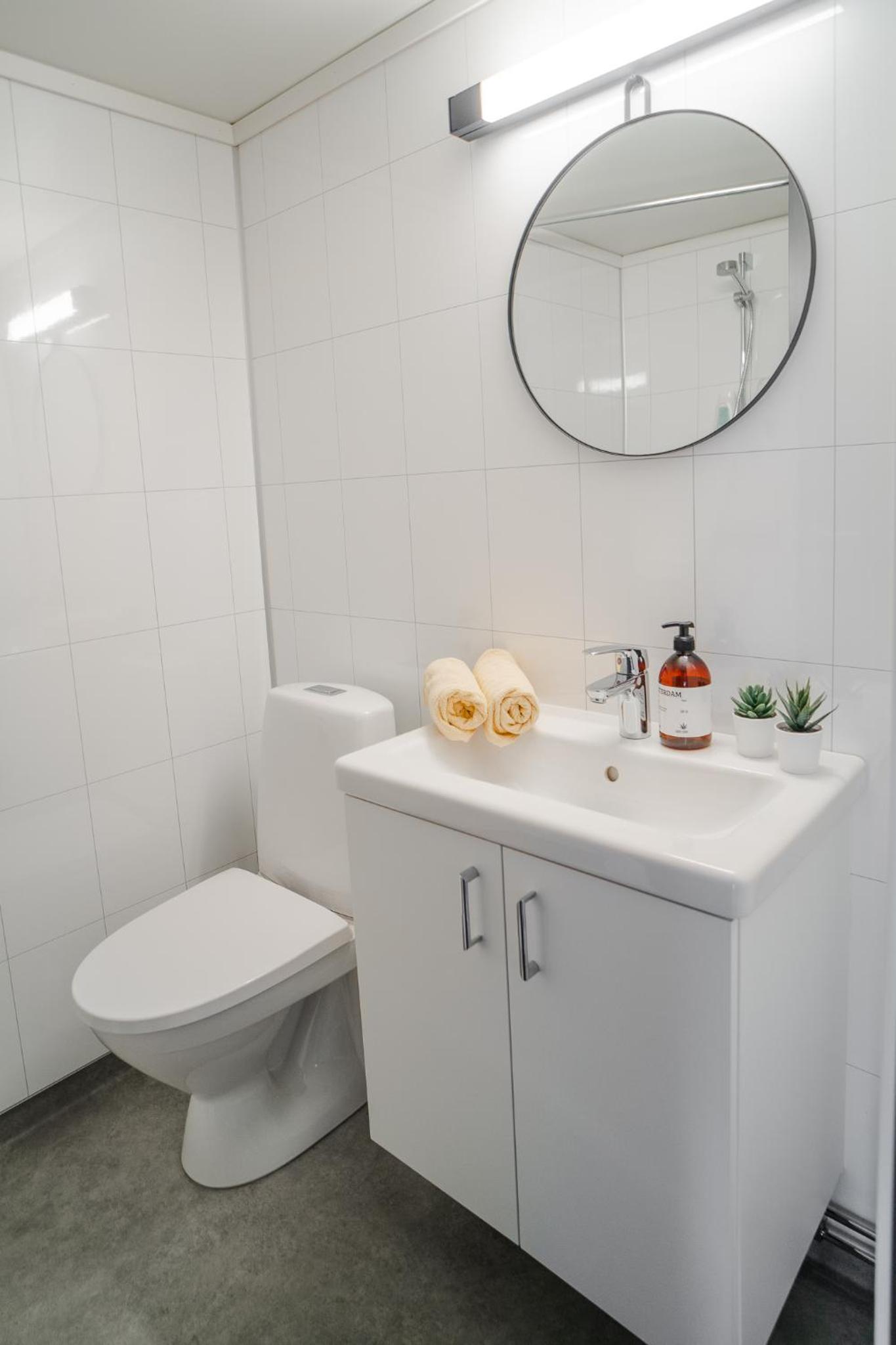 Apartment - Photo 9