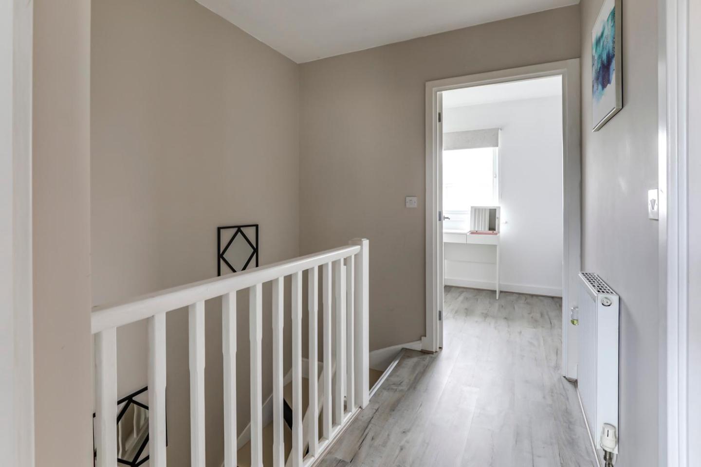 Two-Bedroom House photo 2