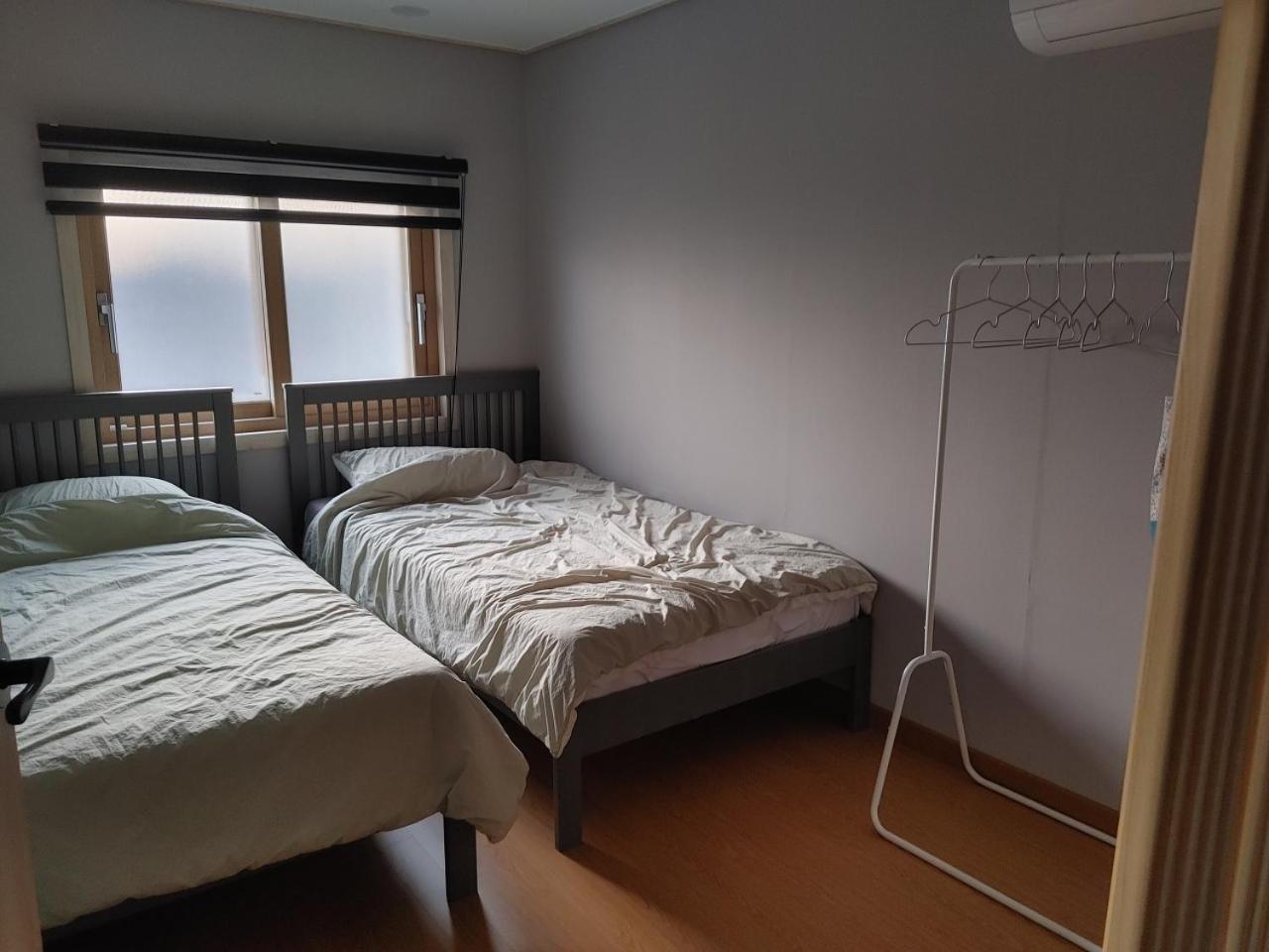 One-Bedroom House photo 3