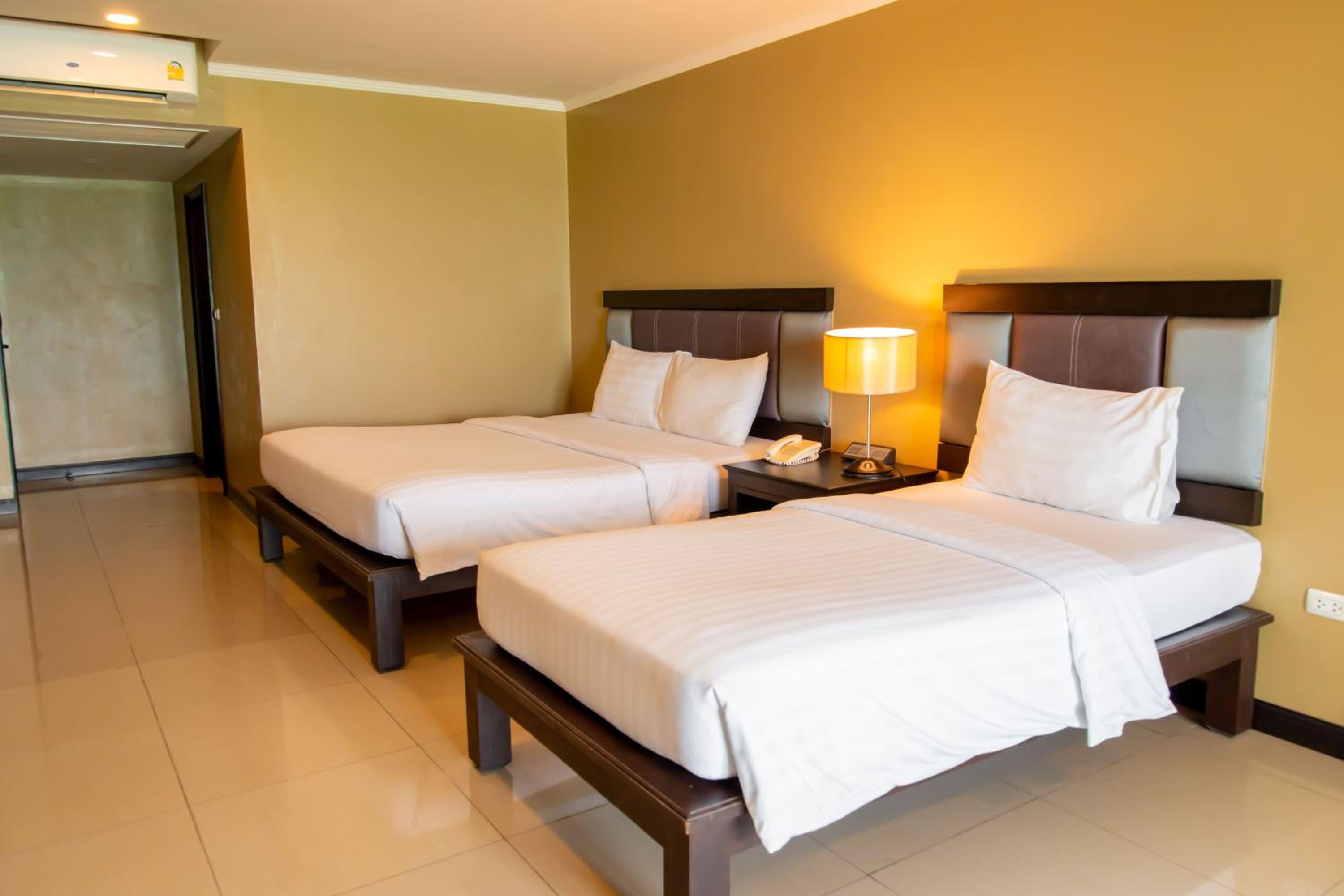 Pavilion Double Room - Royal Wing - Photo 15