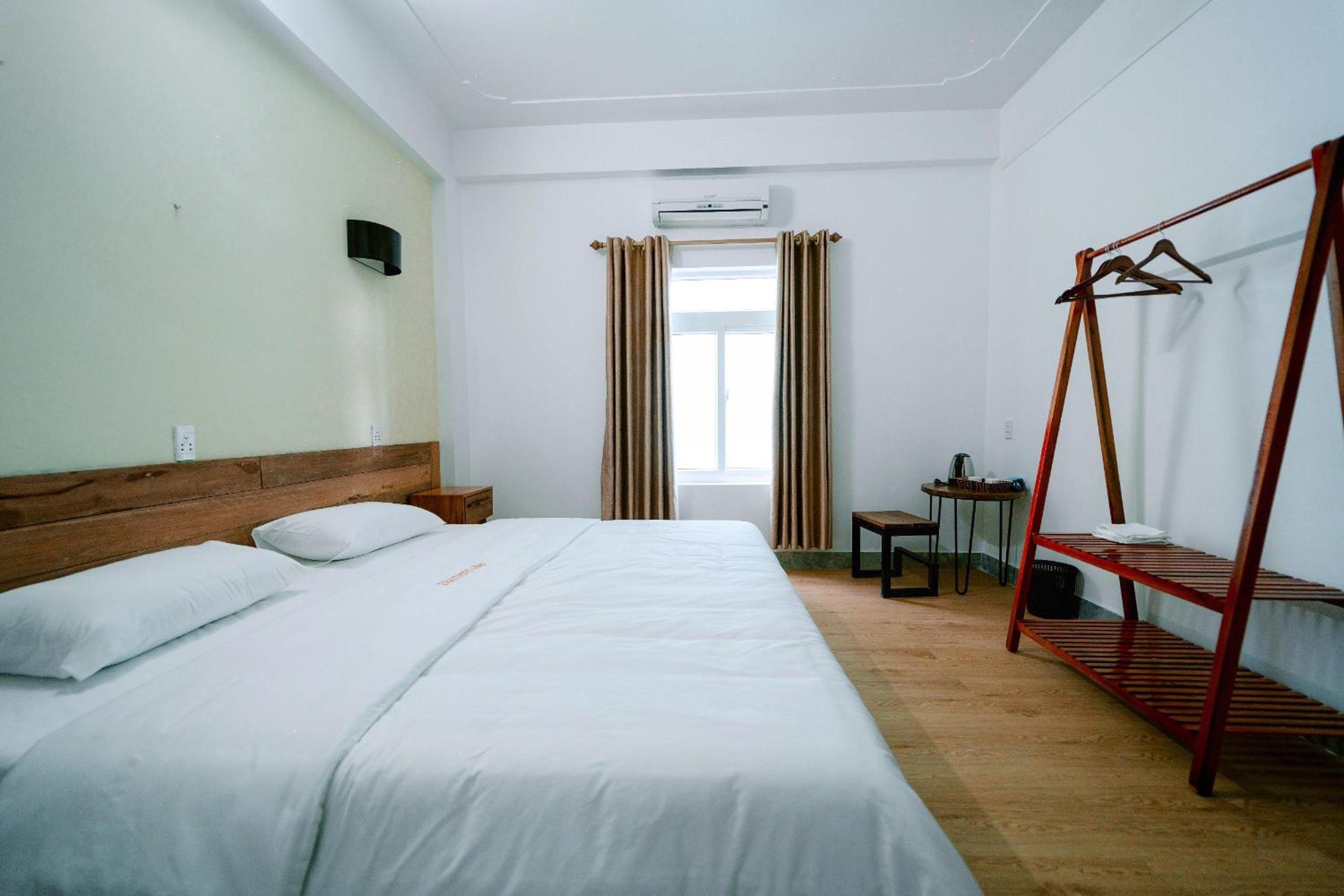 Double Room - Photo 2
