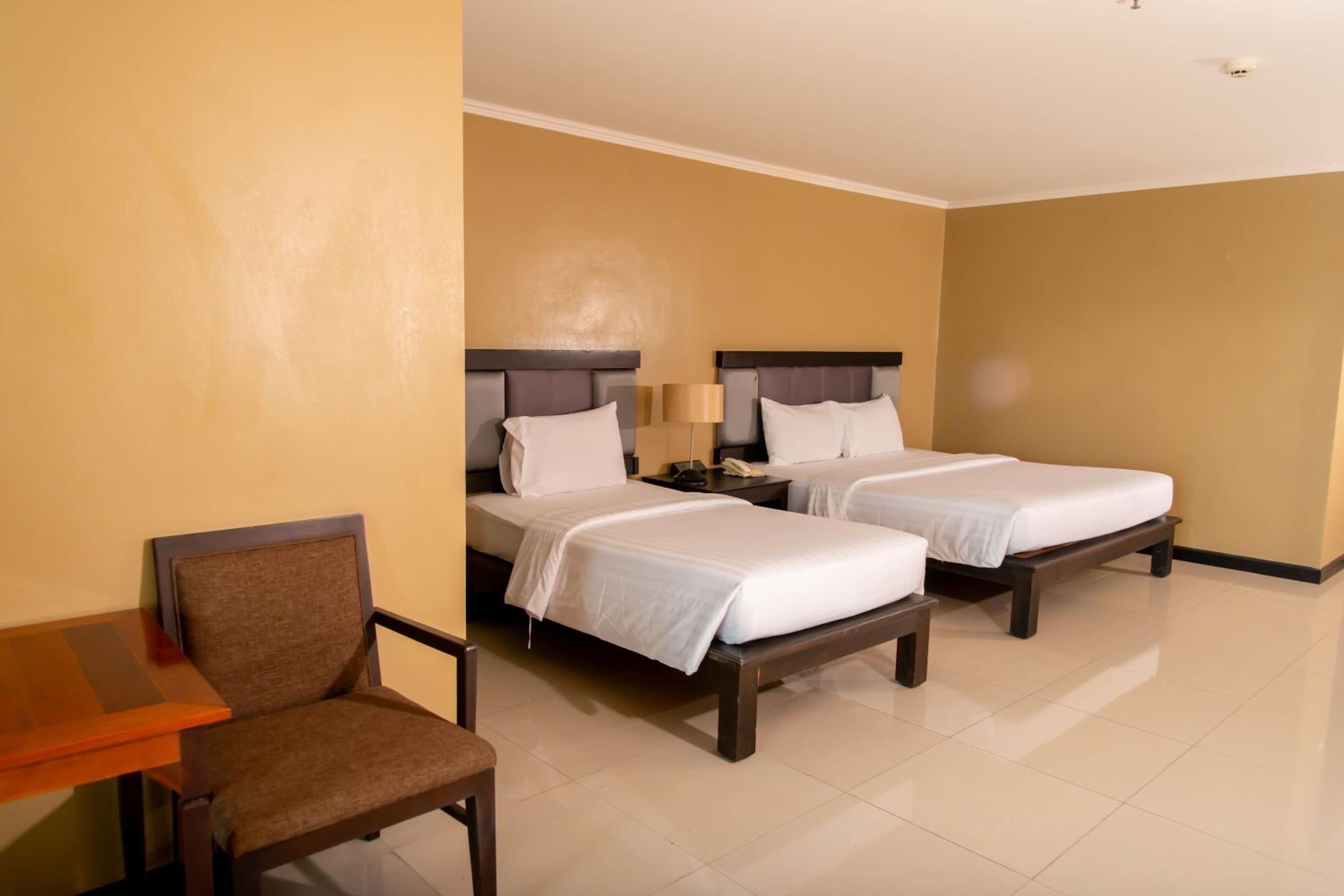 Paradise Double Room - Royal Wing - Photo 8