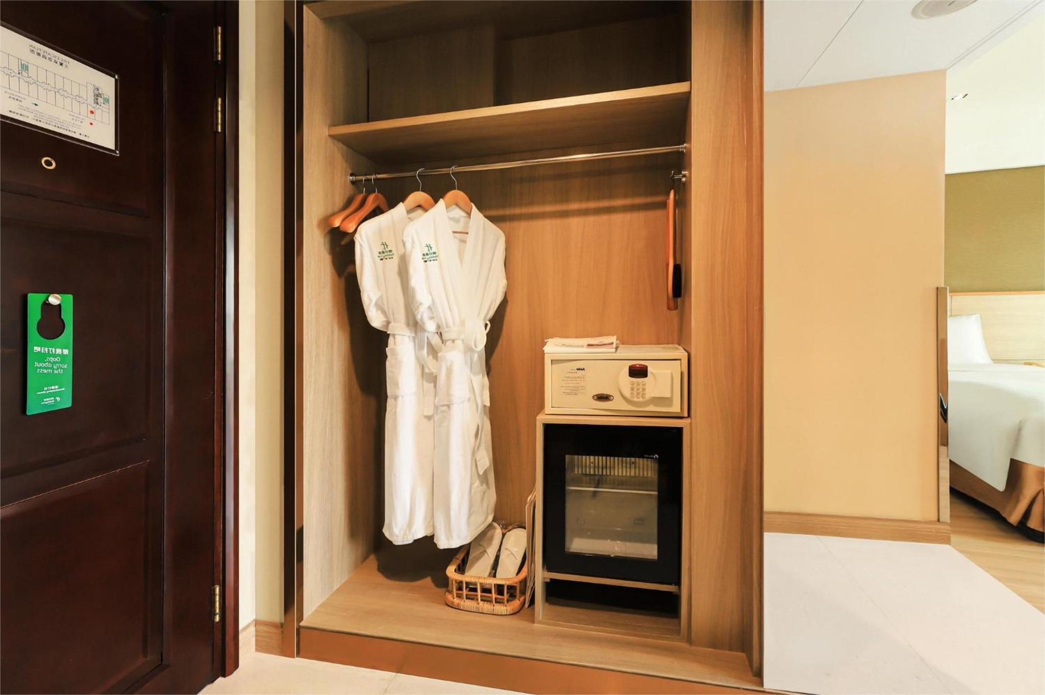 Premium King Room - High Floor