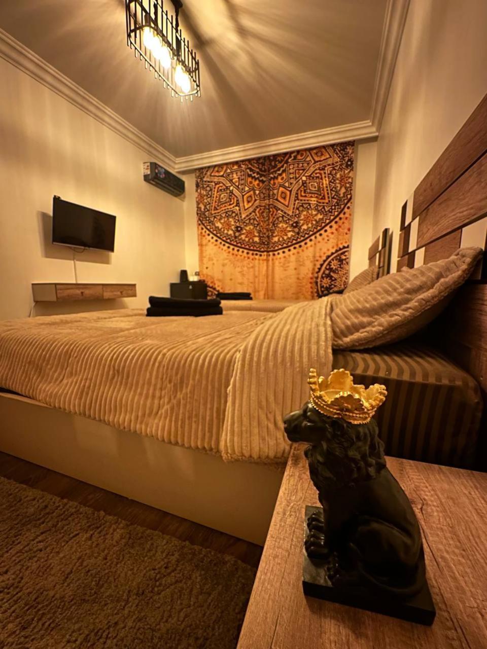 Three-Bedroom Suite photo 3