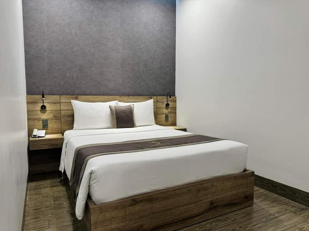 Standard Double Room photo 3