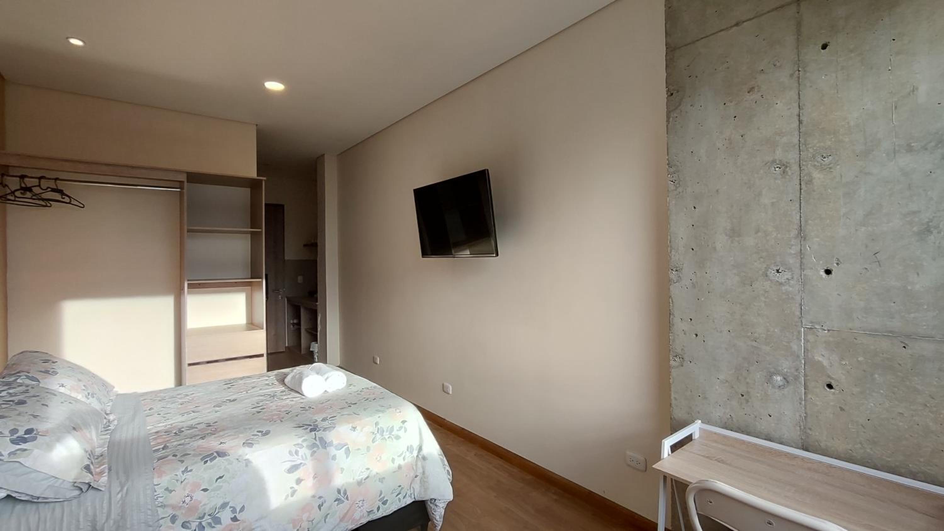 Single Room photo 3
