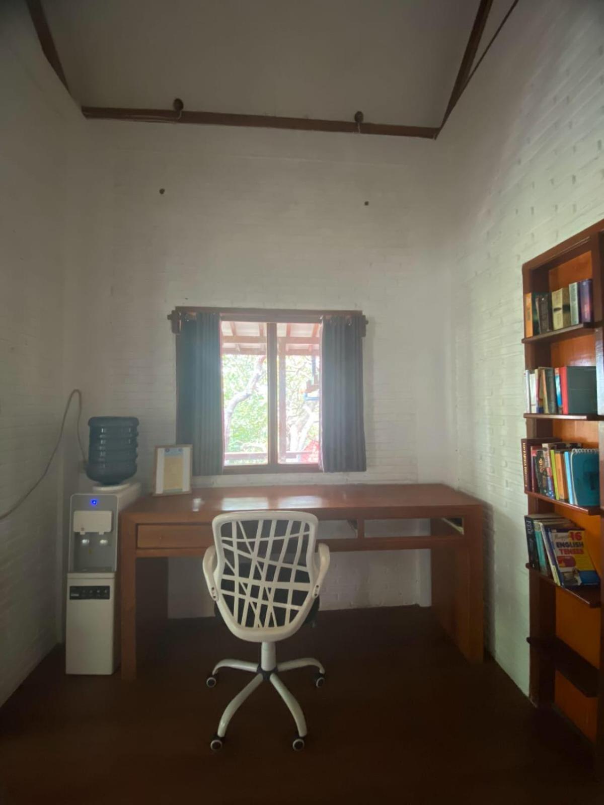 Family Room with Balcony - Photo 15