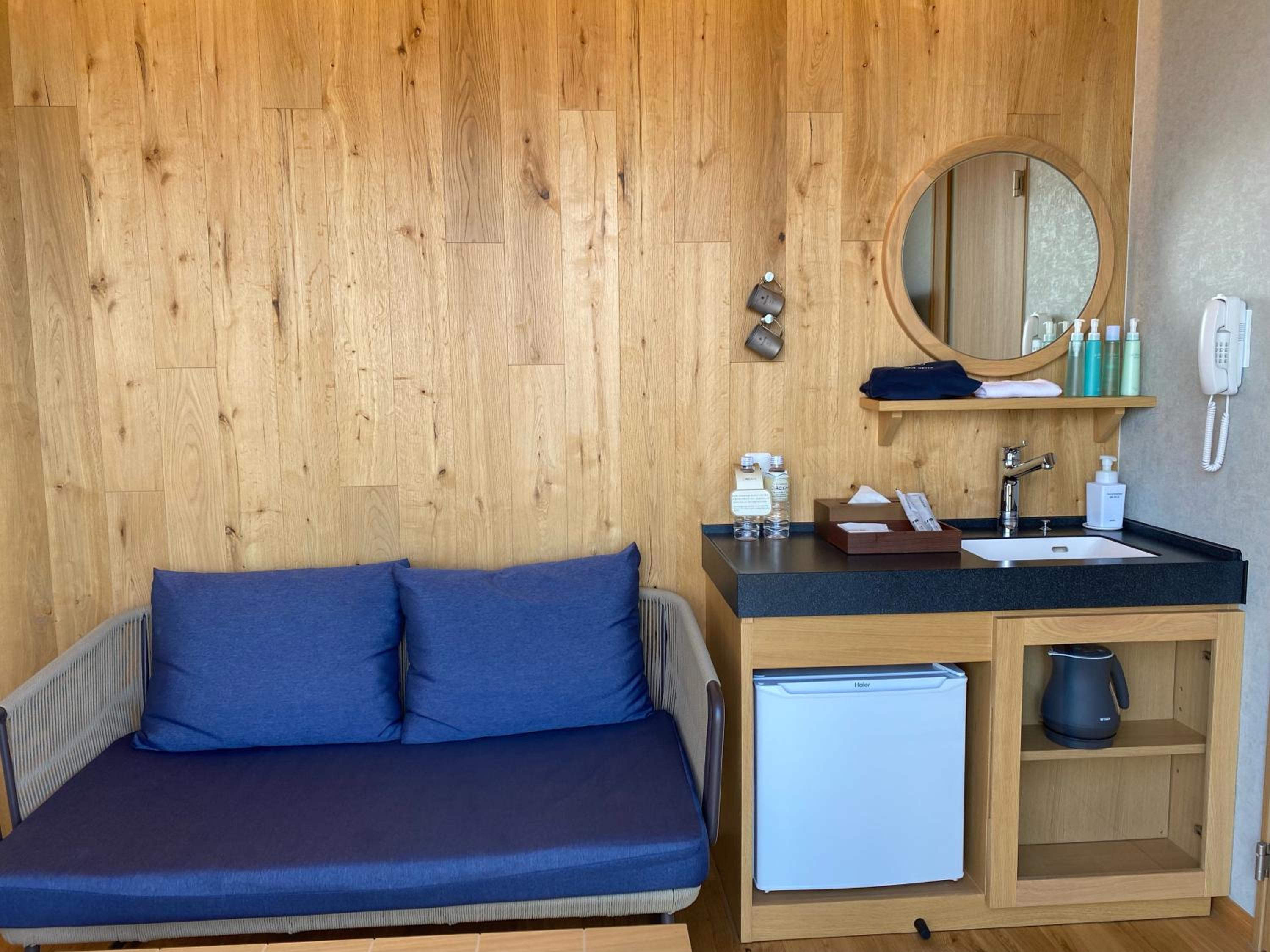 Glamping Twin Room (No View) - Photo 36