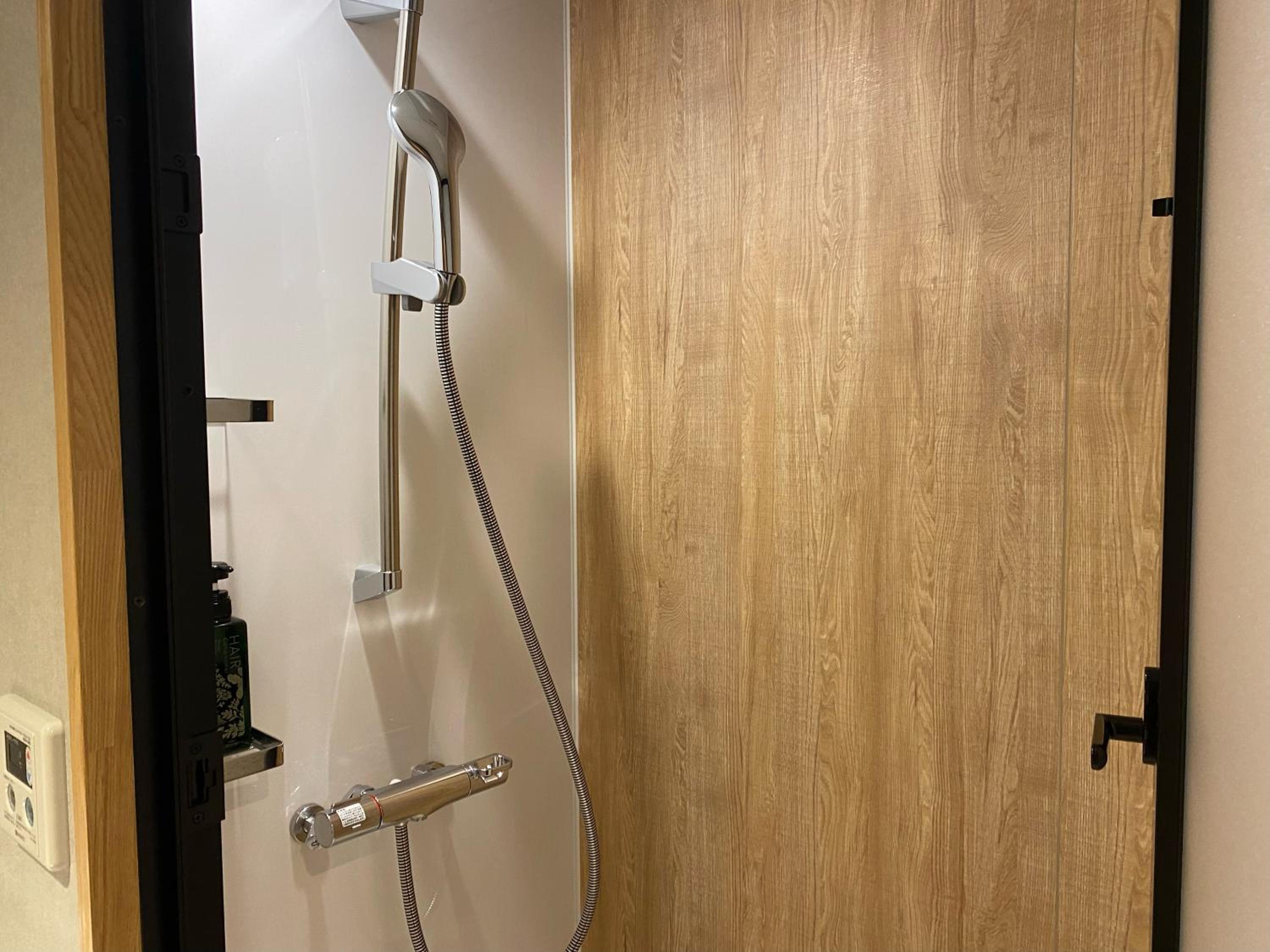 Glamping Twin Room (No View) - Photo 10