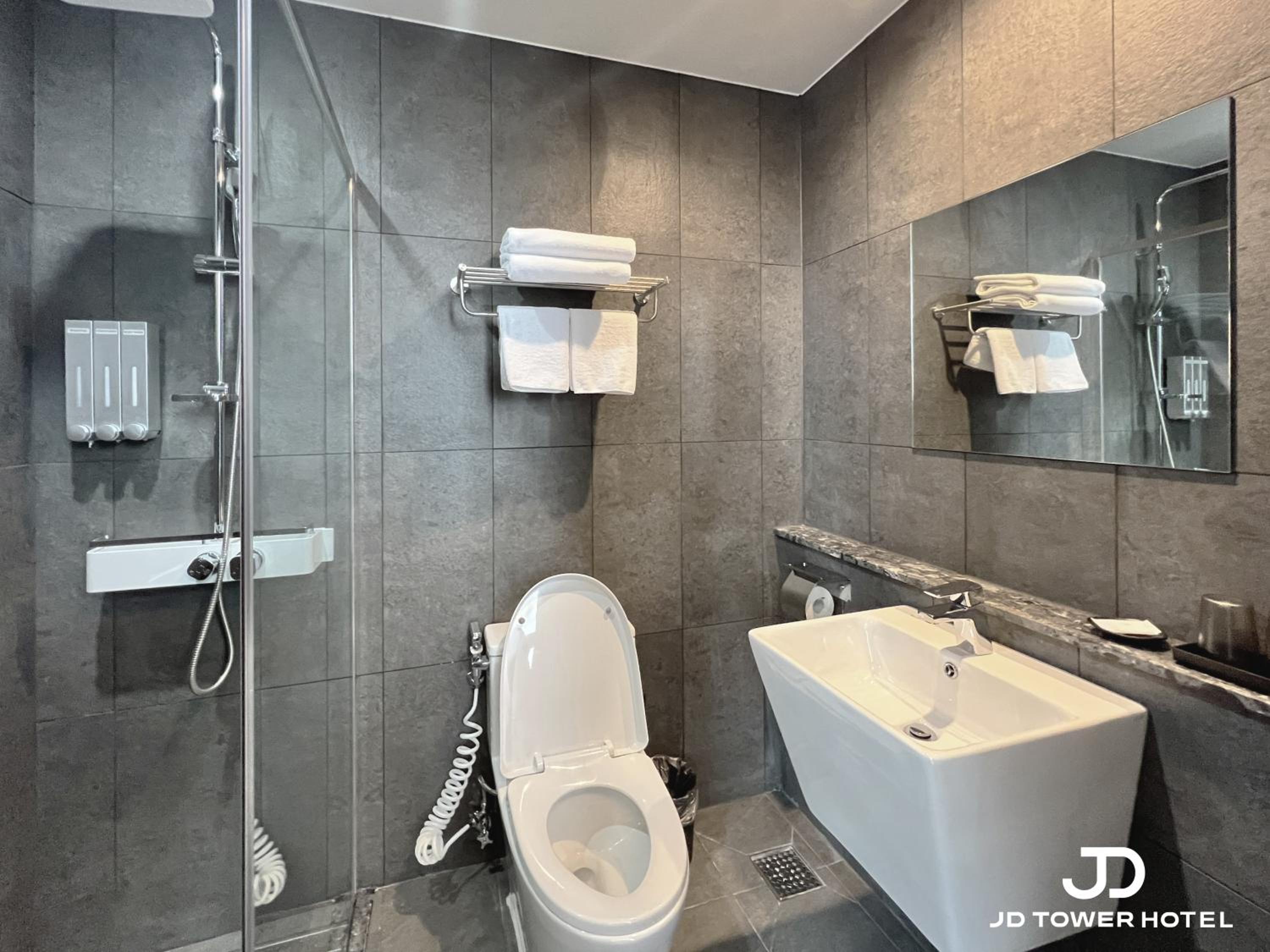 Deluxe Double Room - Photo 7