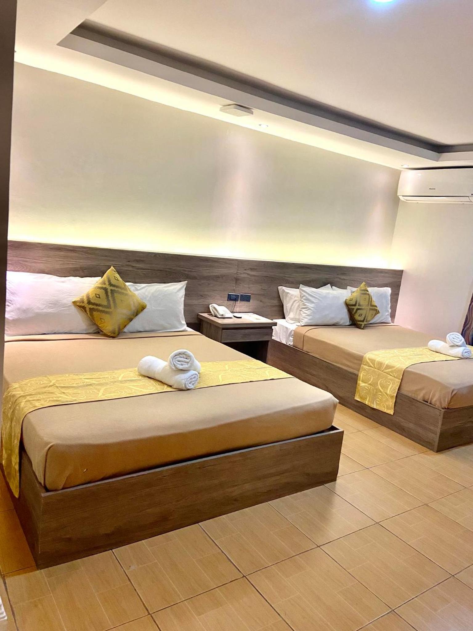 Junior Suite A - Photo 6