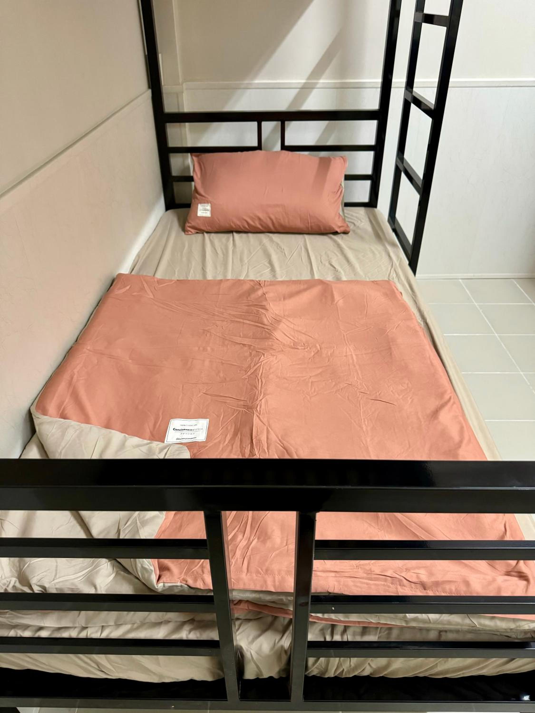 Mixed Dormitory Room photo 2