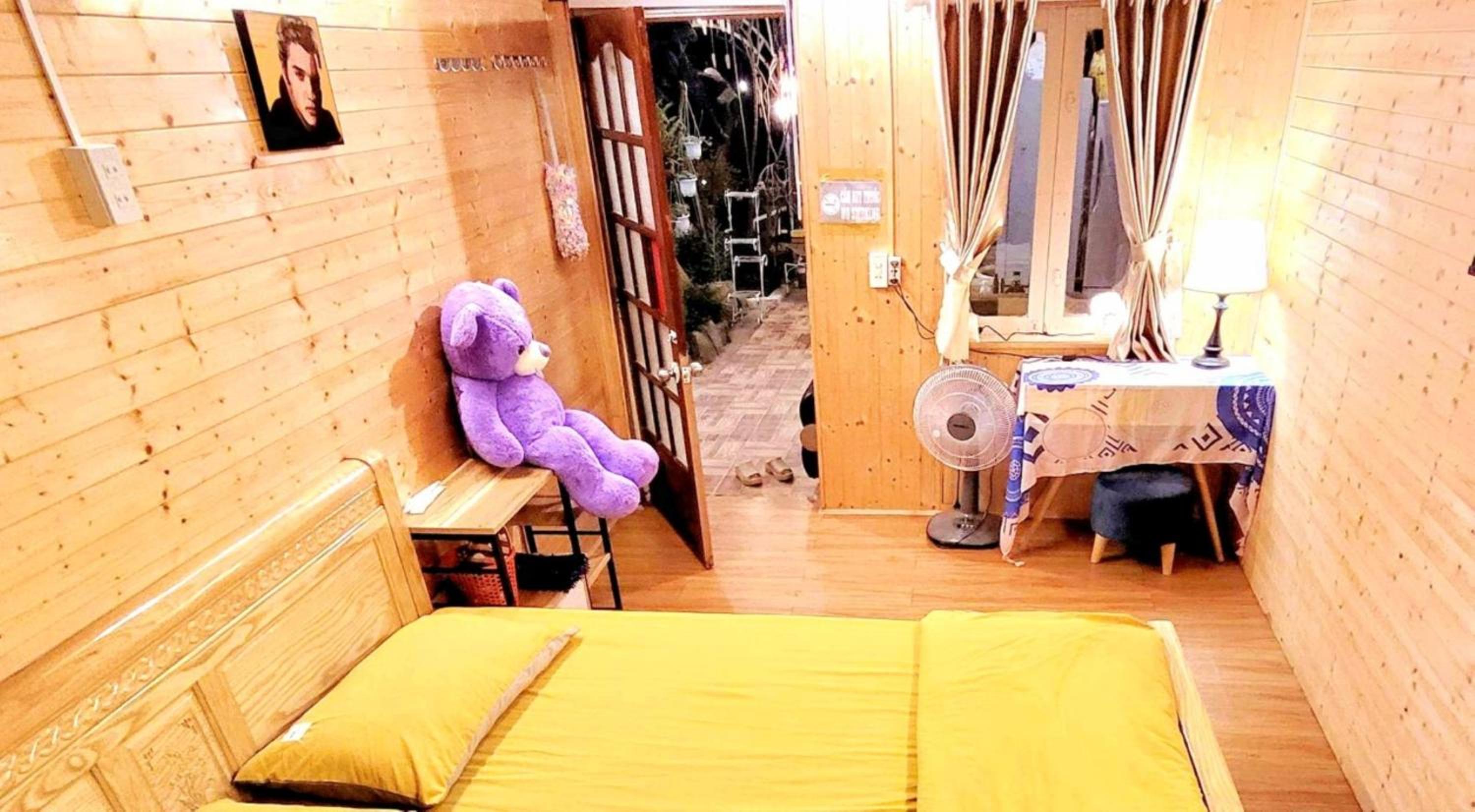 高级四人间