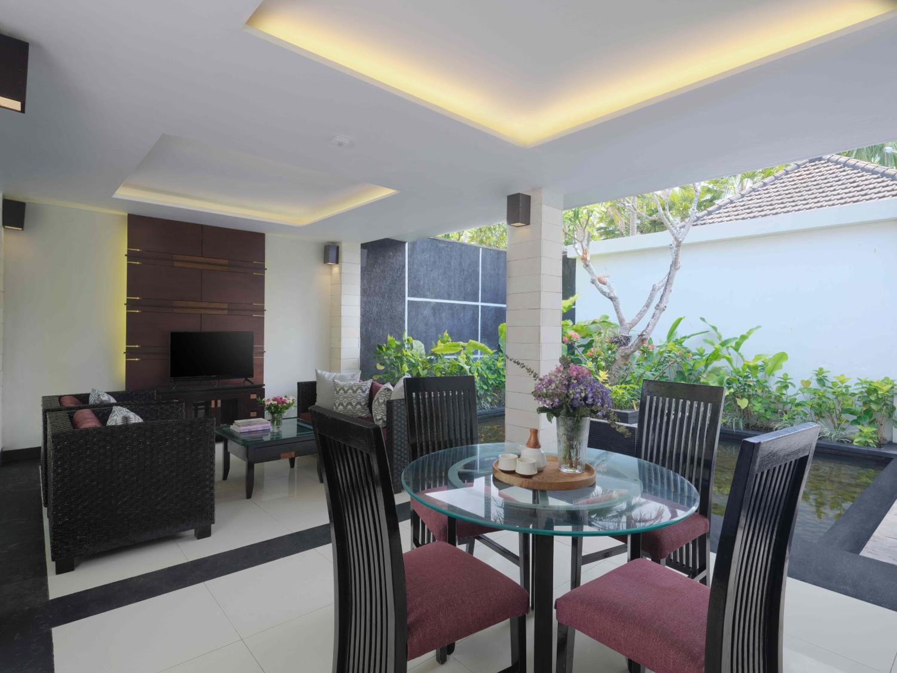 Family Pool Villa - Photo 4