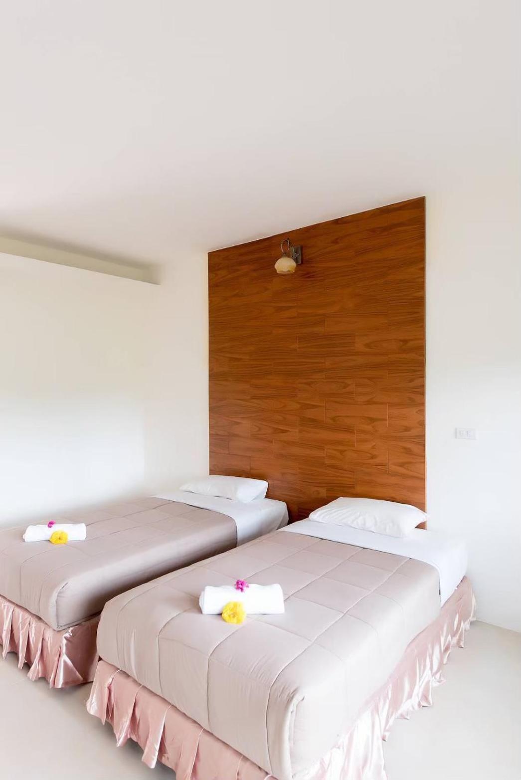 Deluxe Twin Room photo 1