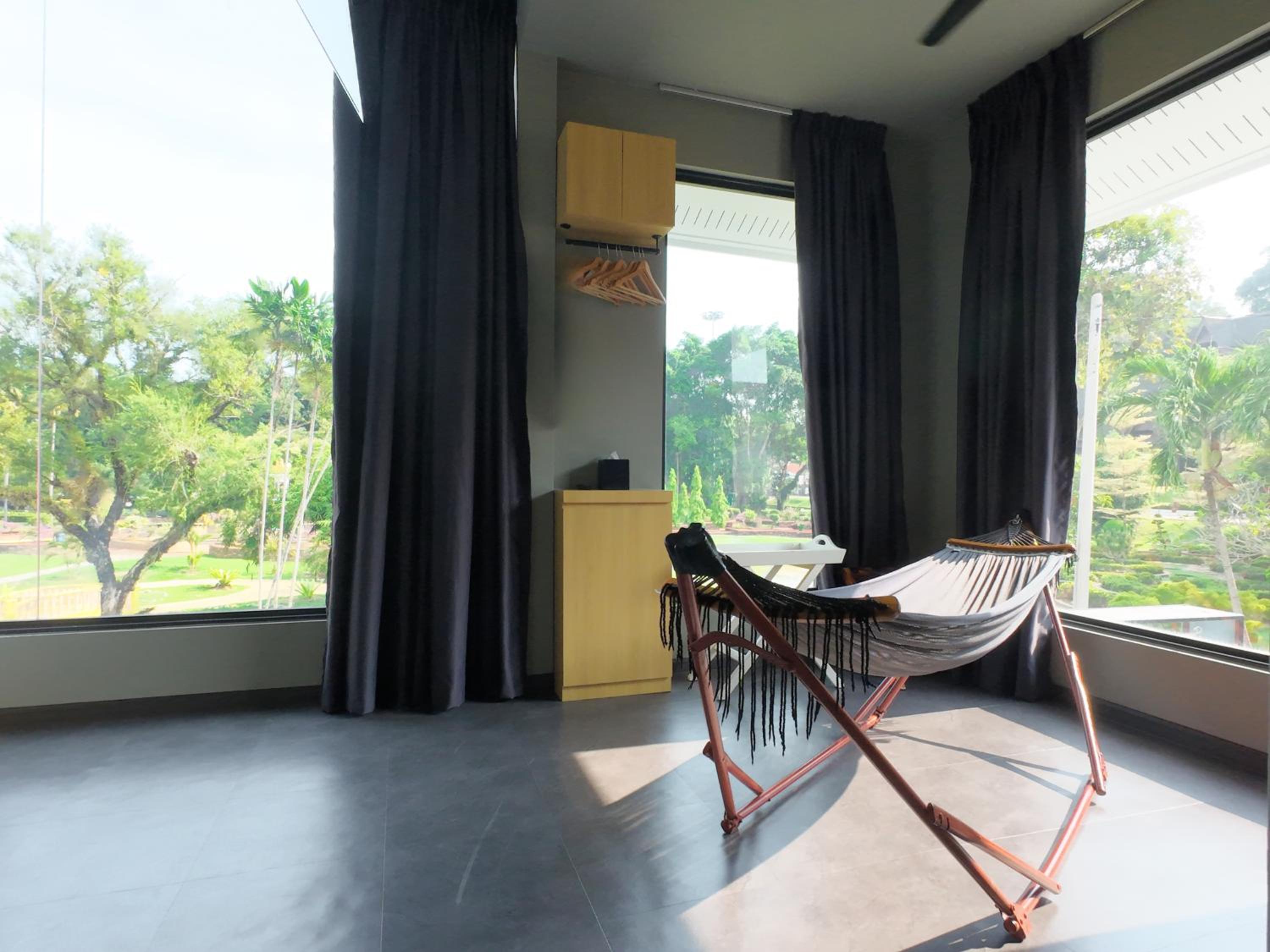 Suite with Garden View - Photo 6