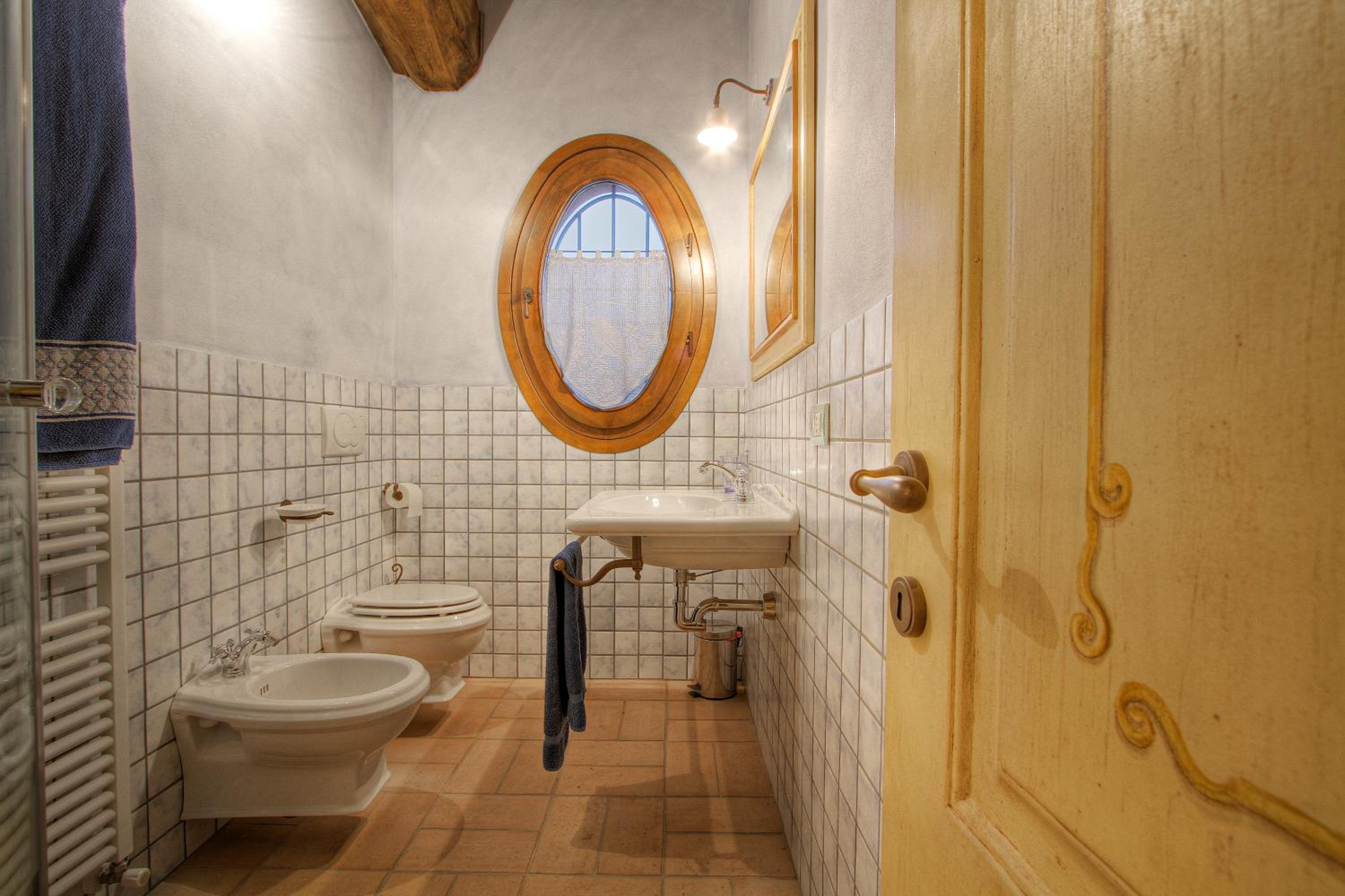 Double or Twin Room photo 3