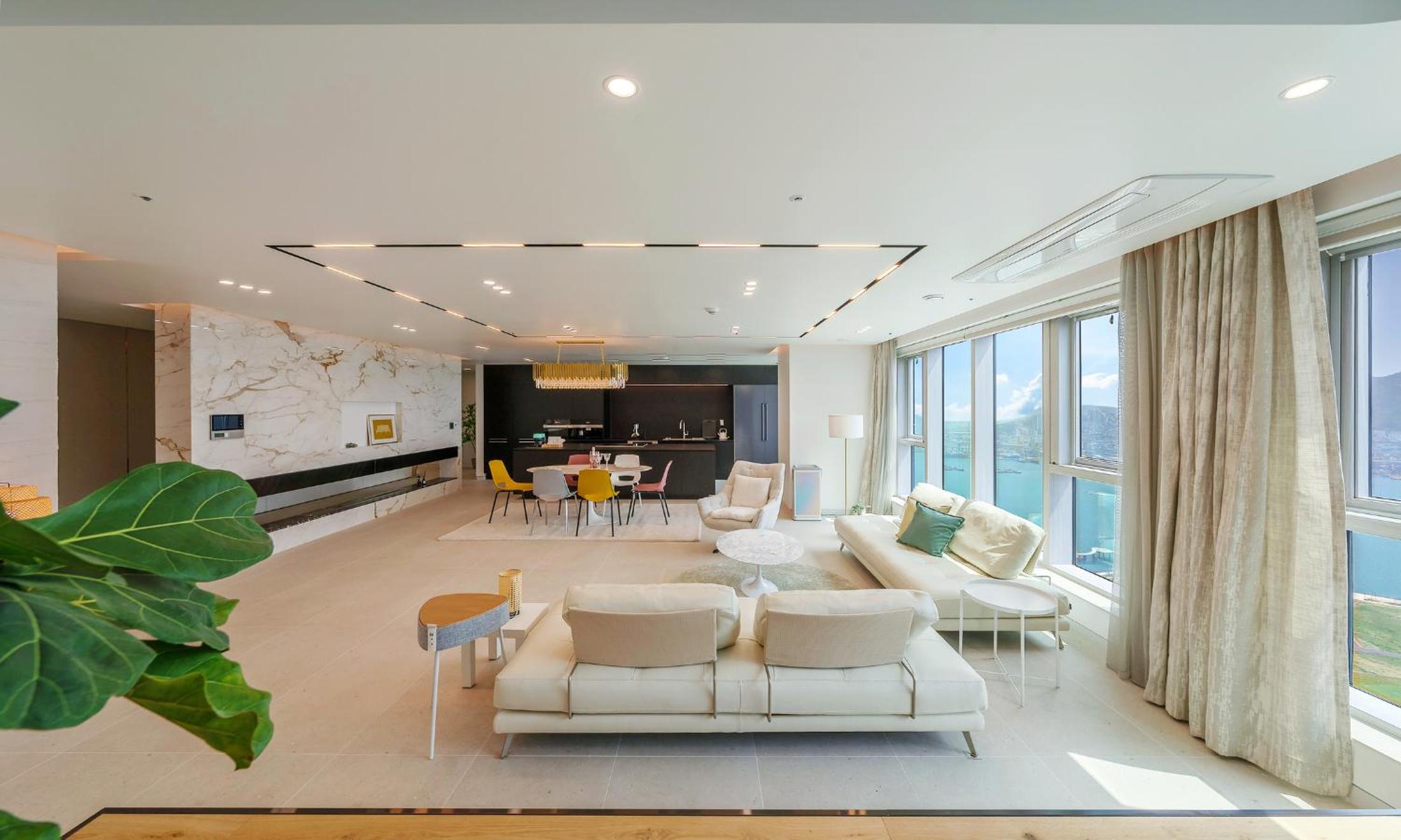 Penthouse B - Photo 3
