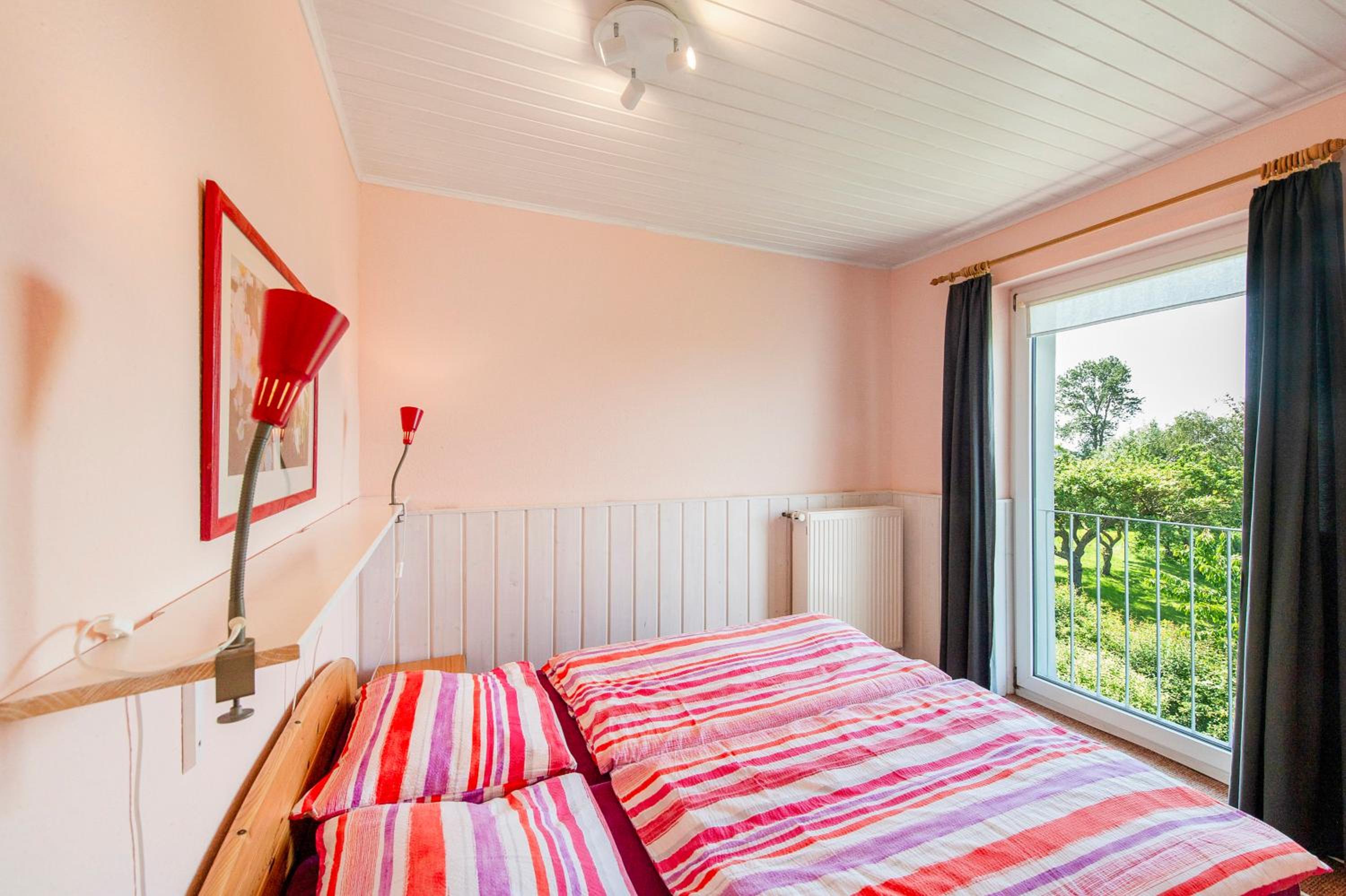 Two-Bedroom Deluxe Apartment with Ocean View photo 3