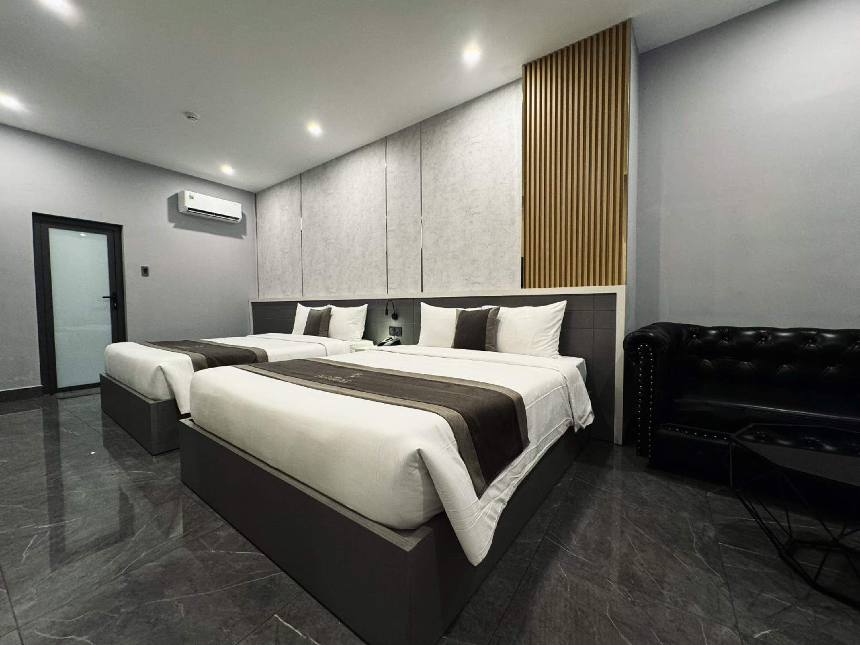 Quadruple Room photo 2